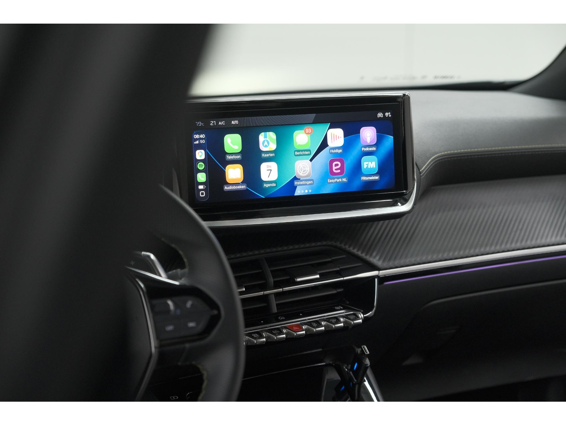 Peugeot 2008 Hybrid 145 e-DCS6 GT | Camera | Apple Carplay | Parkeersensoren