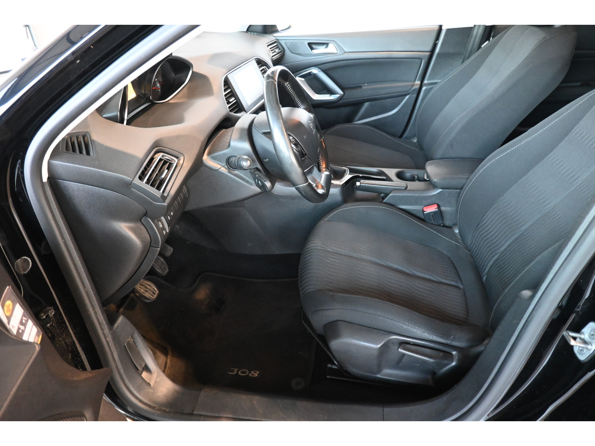 Peugeot 308 SW 1.6 BlueHDI Blue Lease Pack Clima Navigatie Cruise Control Goed Onderhouden! Inruil Mogelijk!