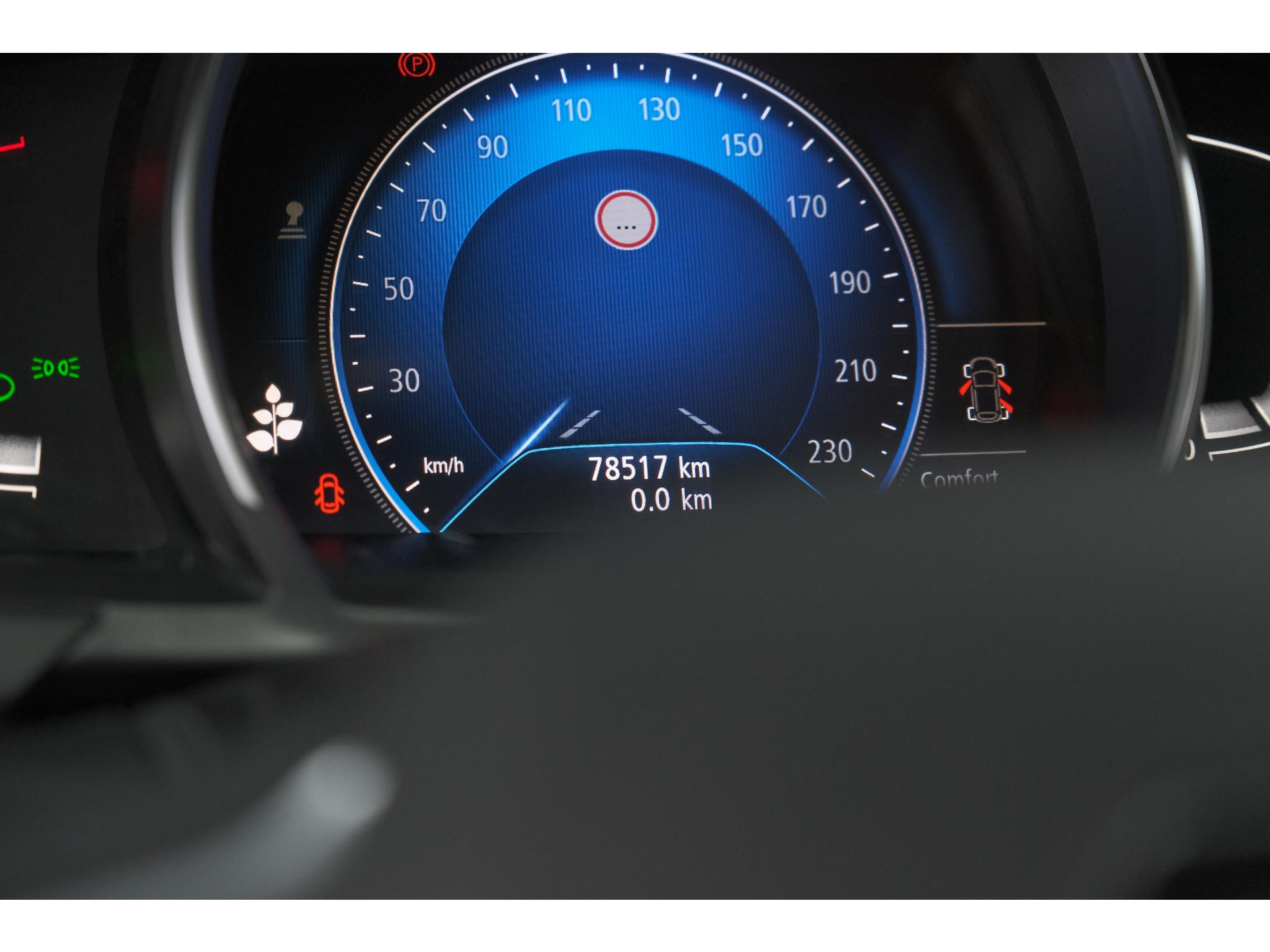 Renault Scénic TCe 130 Intens | Trekhaak | Panoramadak | Camera | Apple Carplay | Dodehoekdetectie