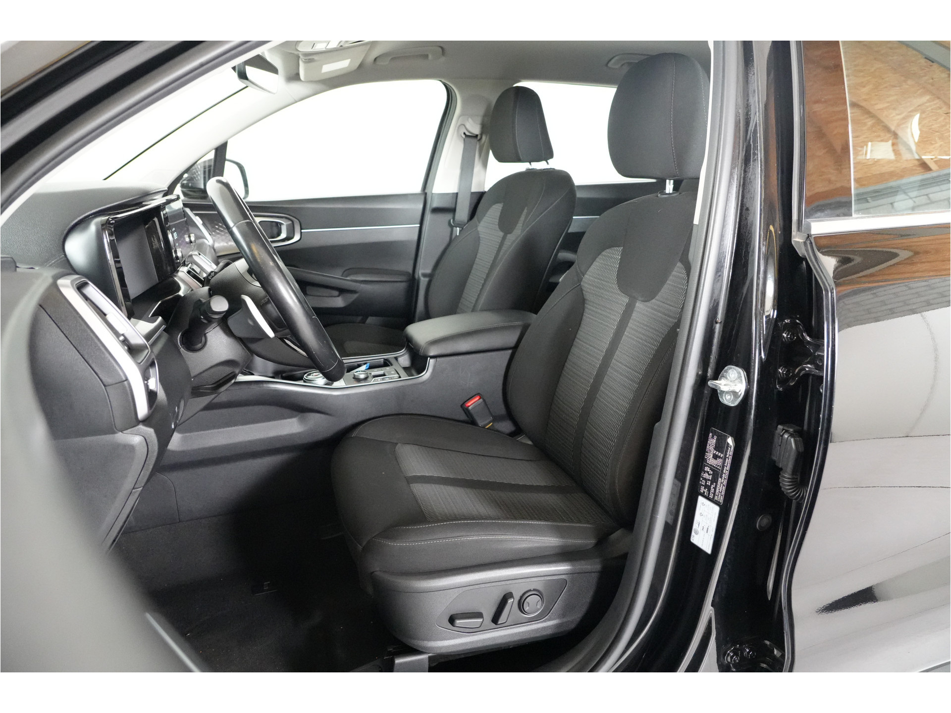 Kia Sorento 1.6 T-GDI 4WD 265 pk PHEV | SOH 100% | 7 pers | Navi | Apple/Android | Camera |