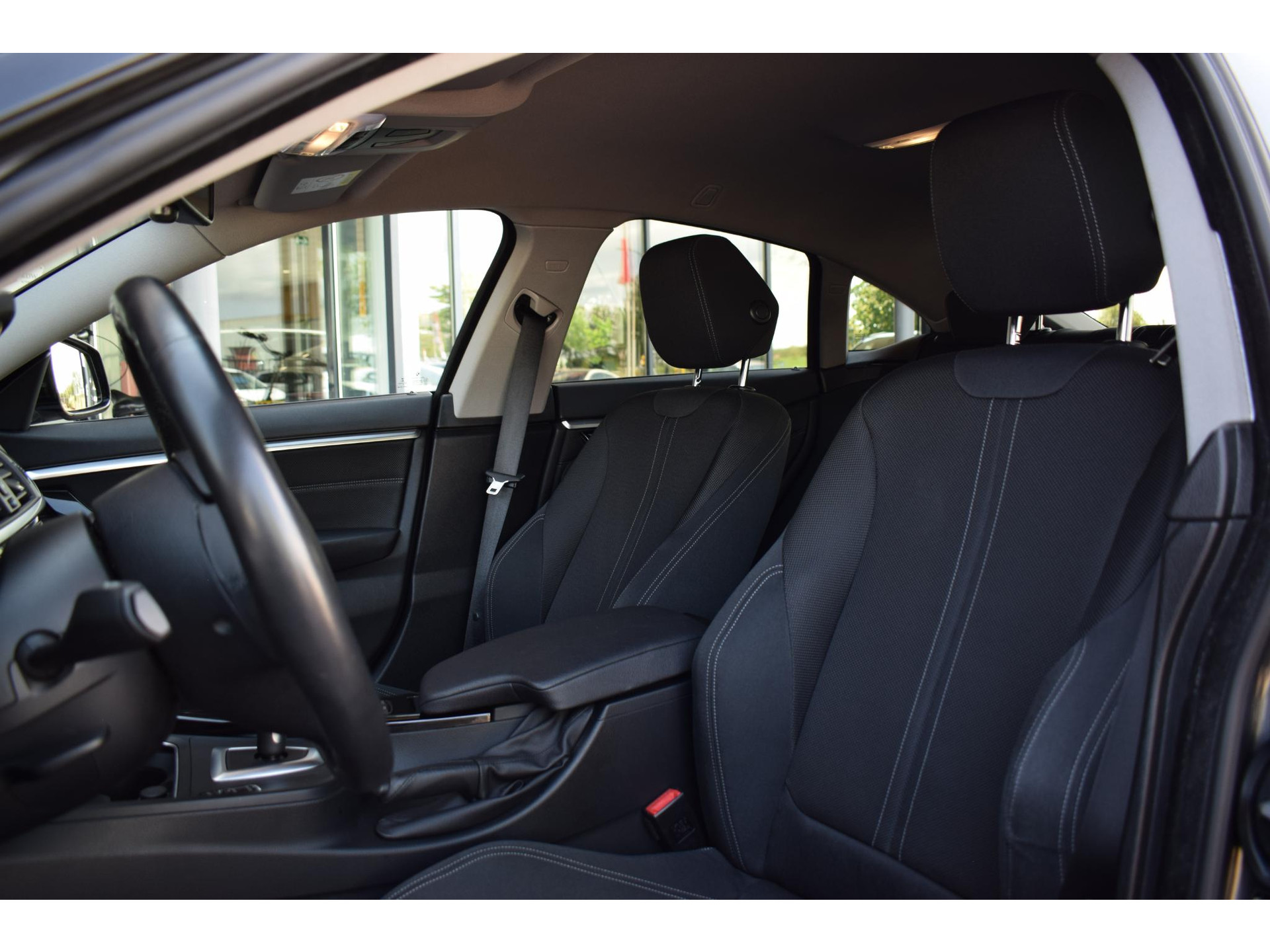 BMW 4-serie Gran Coupé 418i Executive | Sportstoelen | Navi | Cruise | Climate