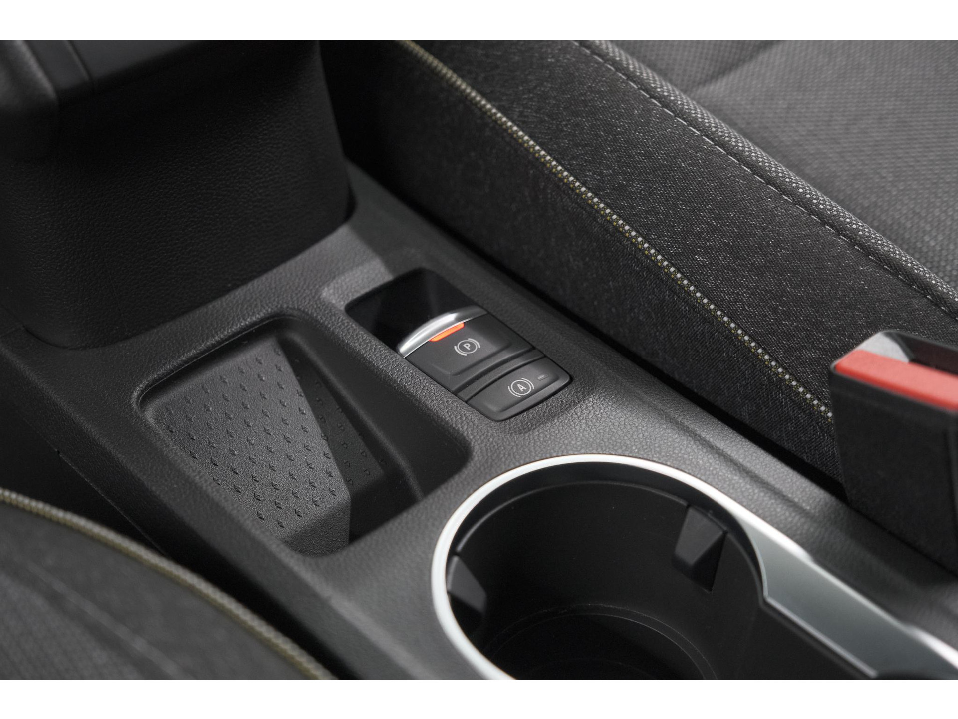 Renault Captur 1.8 E-Tech full hybrid 160 techno | Camera | Adaptieve Cruise Control | Navigatie