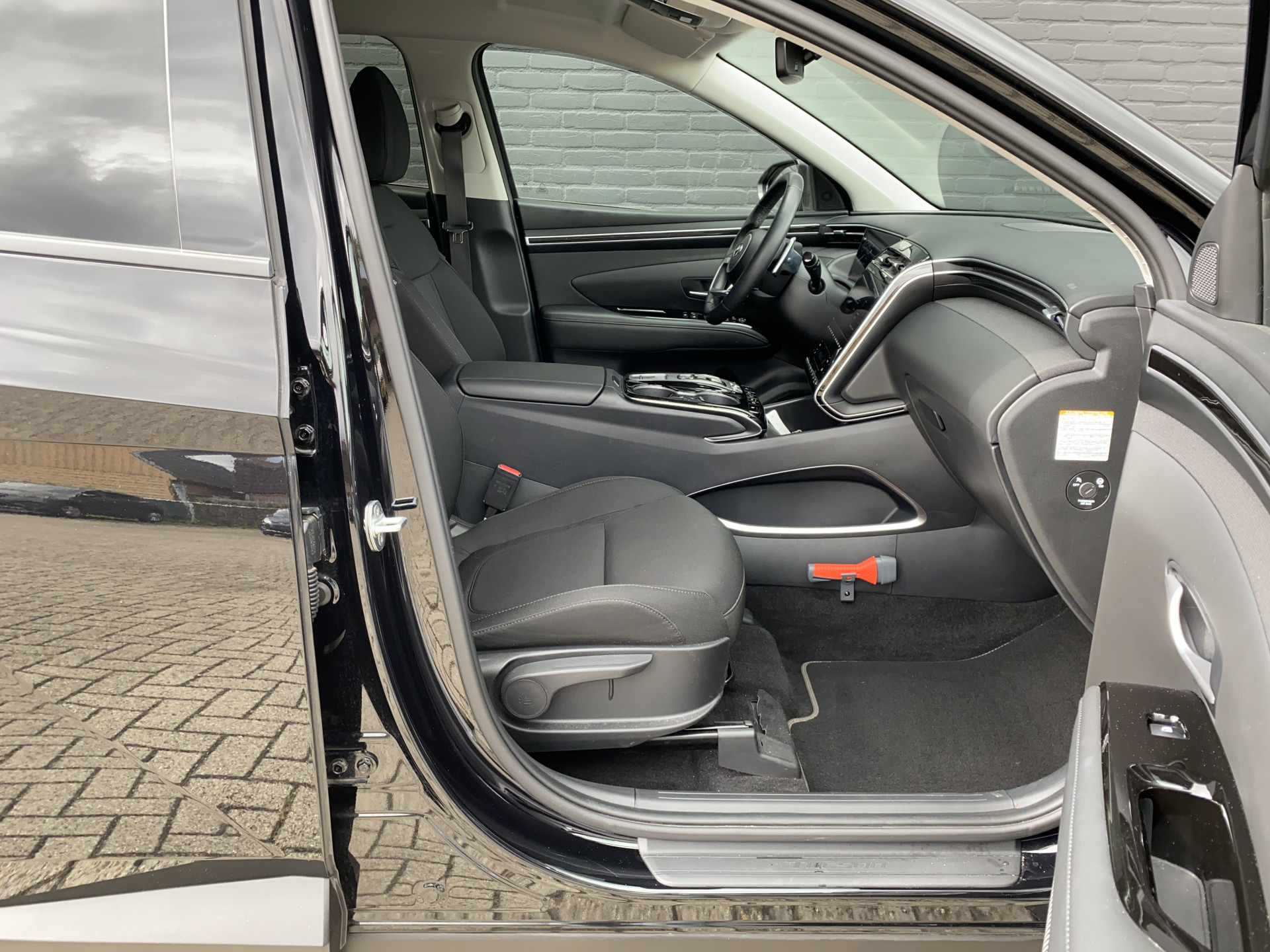 Hyundai Tucson 1.6 T-GDI PHEV 265 pk Comfort Smart 4WD | 1e eigenaar | navigatie | elektr. a. klep | adapt. cruise | camera | BTW auto