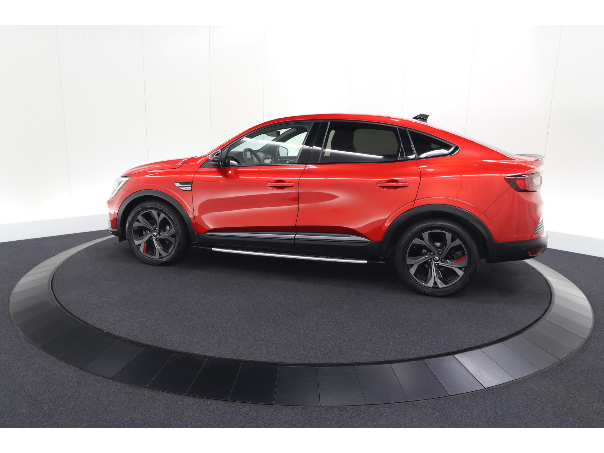 Renault Arkana 1.6 E-Tech Hybrid 145 R.S. Line | Adaptieve Cruise Control | Elektrische Verstelbare Stoel | Dodehoekdetectie | Camera