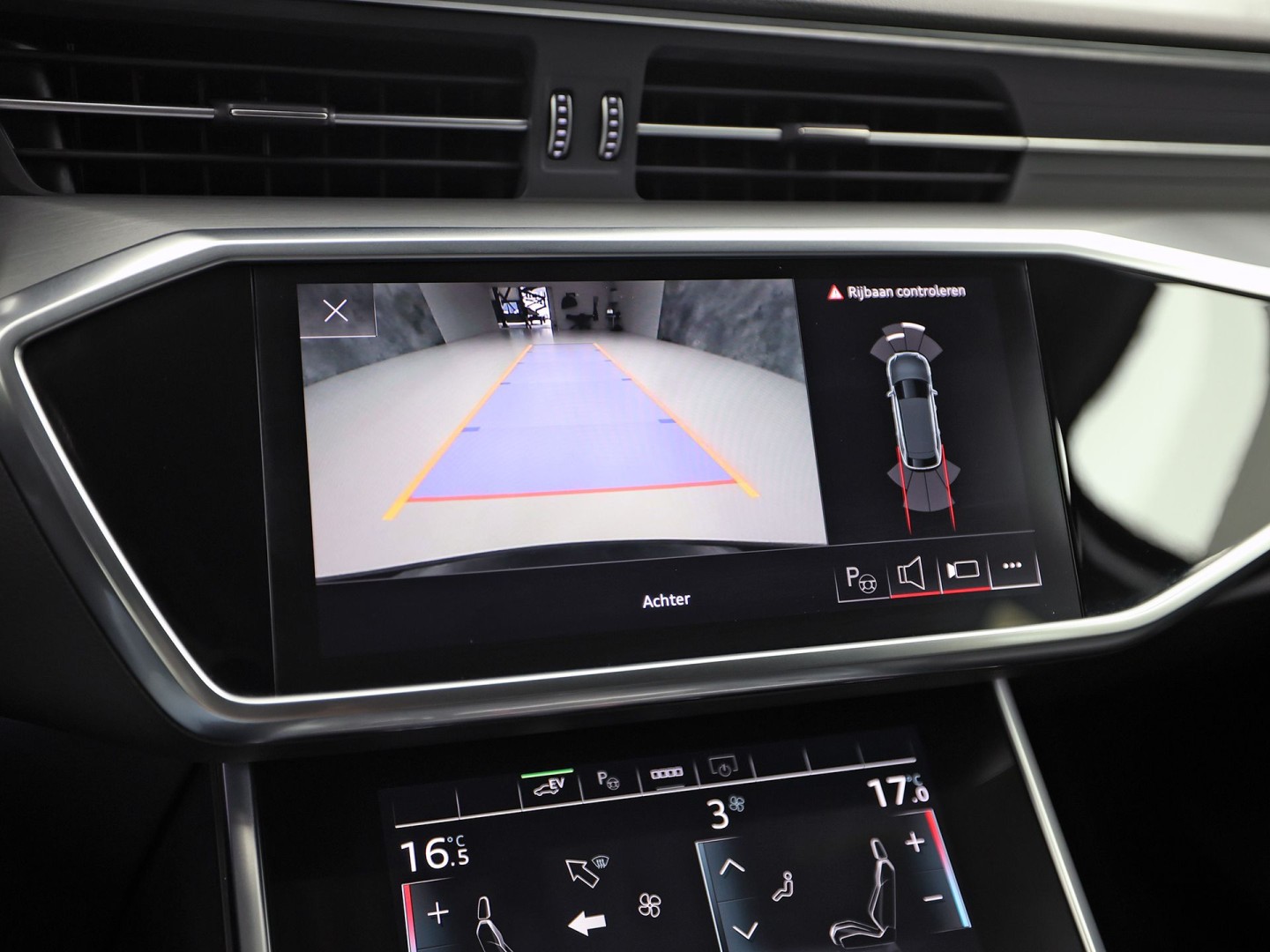 Audi A6 55 TFSI e quattro S-Line Competition 368Pk Automaat (2X S-LINE, APPLE CARPLAY, SPORTZETELS, NAPPA LEDER, MEMORY SEATS, CAMERA, ADAPTIVE CRUISE, ELEK ACHTERKLEP, STOELVERWARMING ACHTER, NIEUWSTAAT)