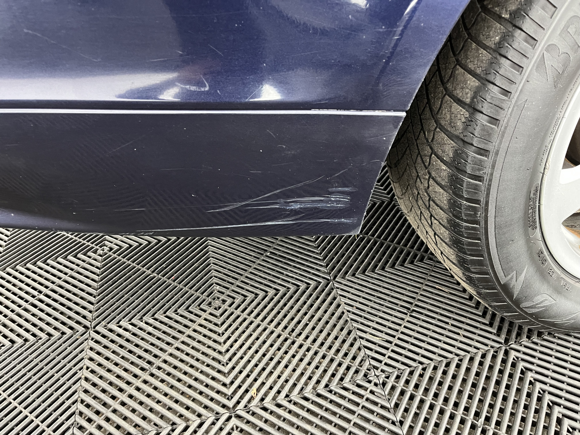 BMW 5-serie Touring 525d *PANO | LEATHER | NAVI-FULLMAP | HIFI-SOUND | ECC | HEATED-SPORTSEATS | PDC | CRUISE | TOWBAR | 16''ALU *