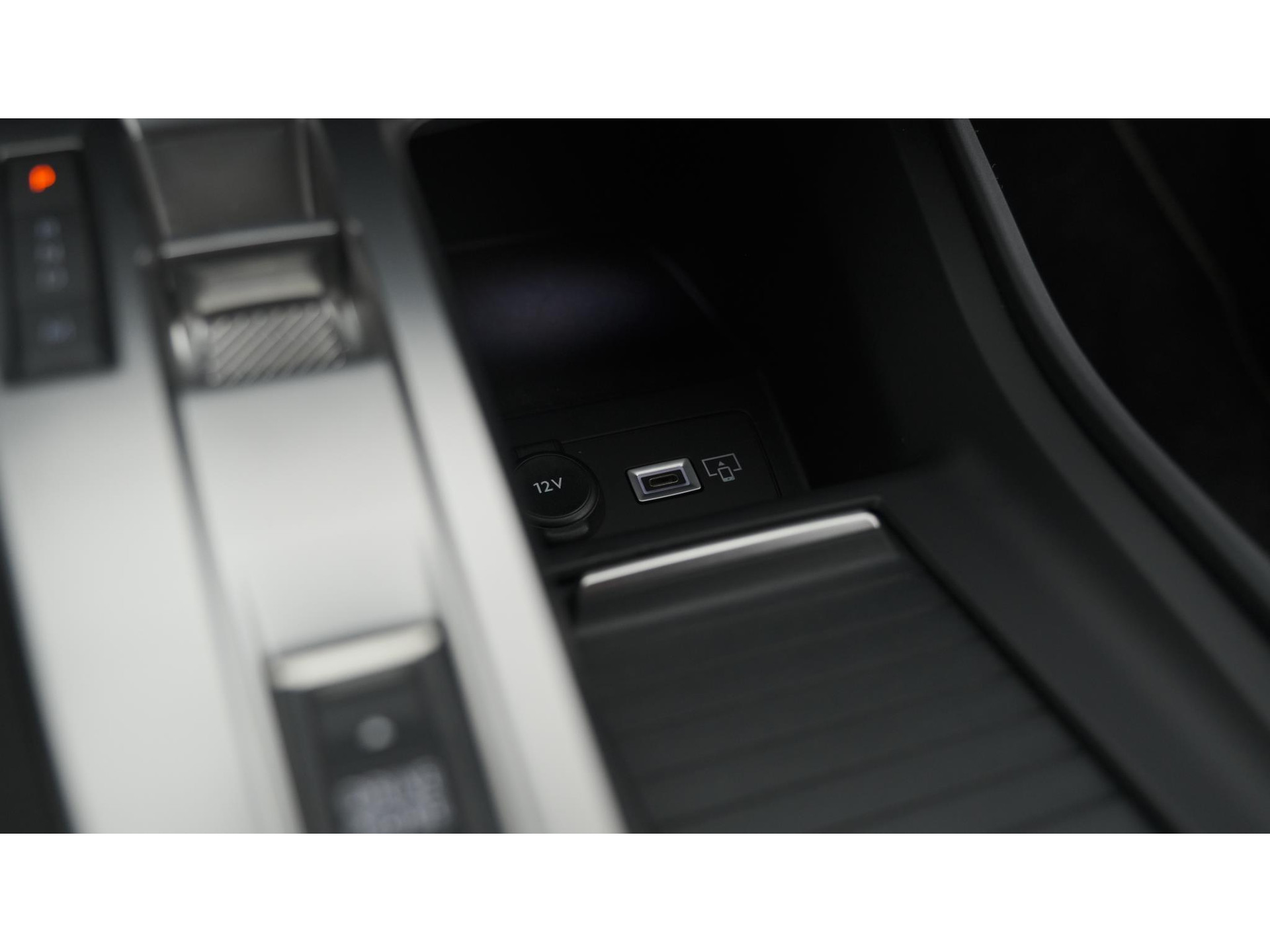 Peugeot 308 PureTech 130 GT Pack Business | Camera | Dodehoekdetectie | Apple Carplay