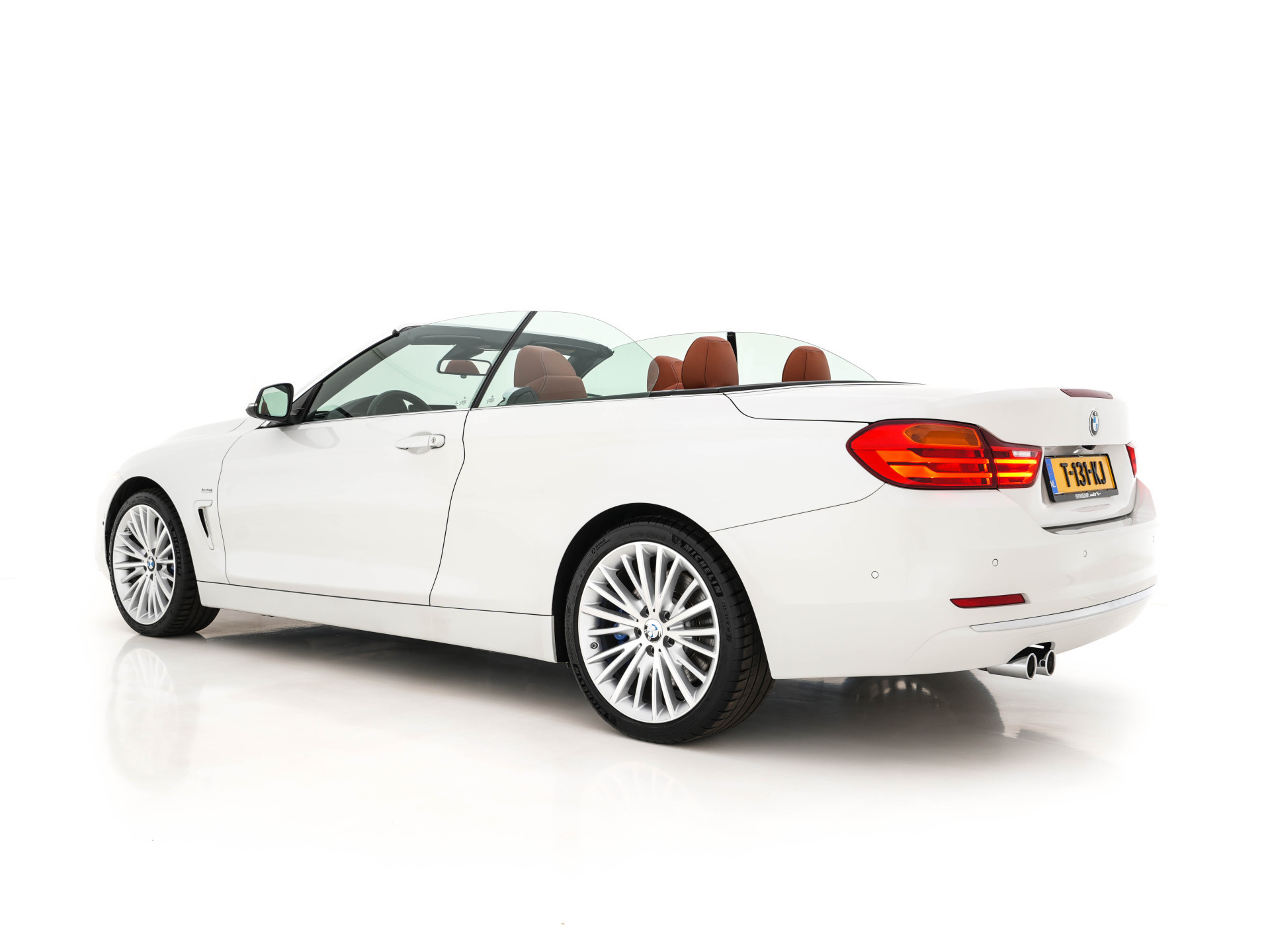 BMW 4-serie Cabrio 435d xDrive M-SportPack Centennial High-Executive Aut. *LEATHER | FULL-LED | ADAPTIVE-CRUISE | MEMORY-PACK | AIRSCARF | BLINDSPOT | HIFI-SOUND | KEYLESS | DAB+ | HEATED-SPORTSEATS | CAMERA | HEAD-UP | NAVI-FULLMAP | 19''ALU*