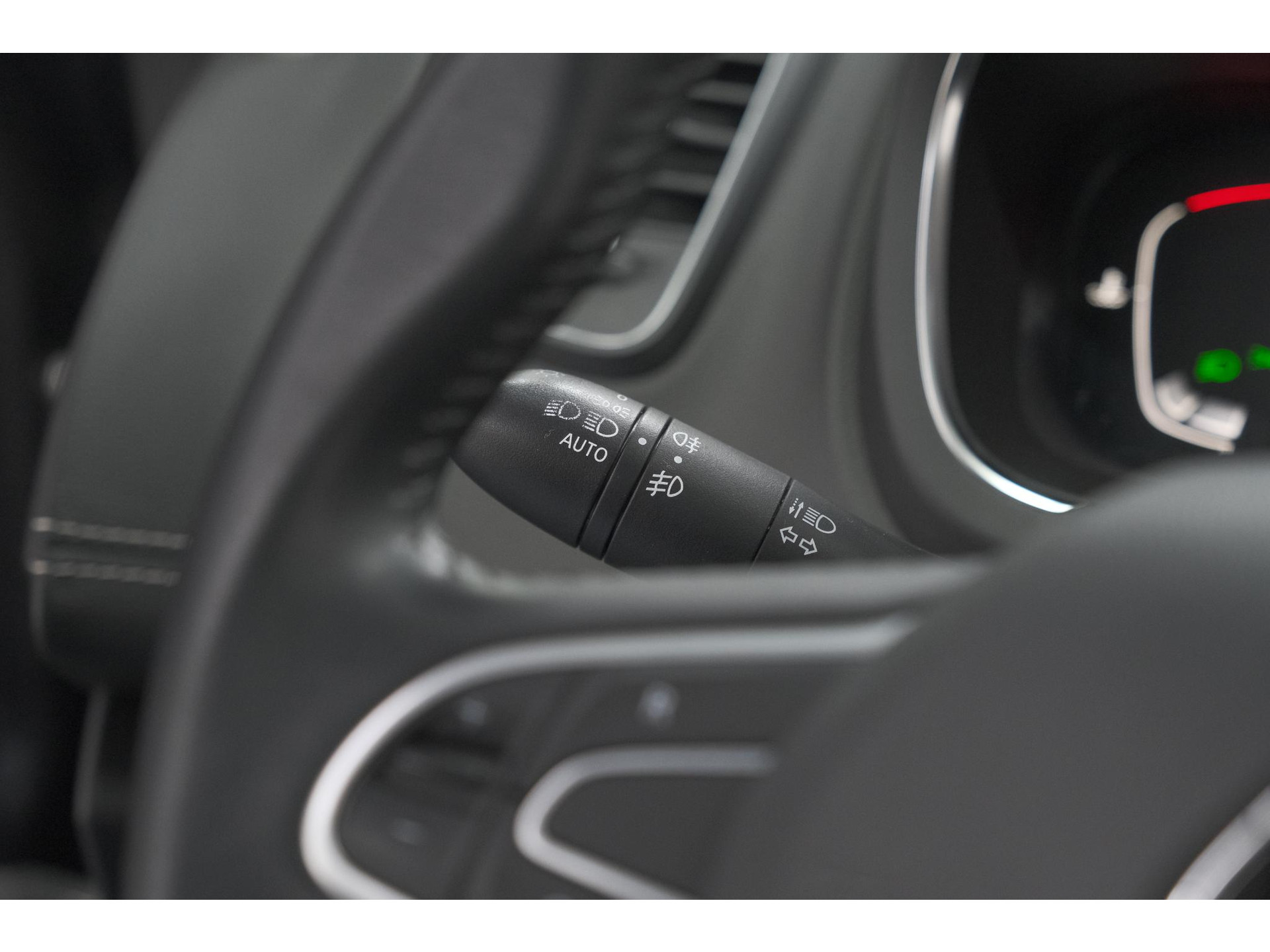 Renault Scénic TCe 130 Intens | Trekhaak | Panoramadak | Camera | Apple Carplay | Dodehoekdetectie
