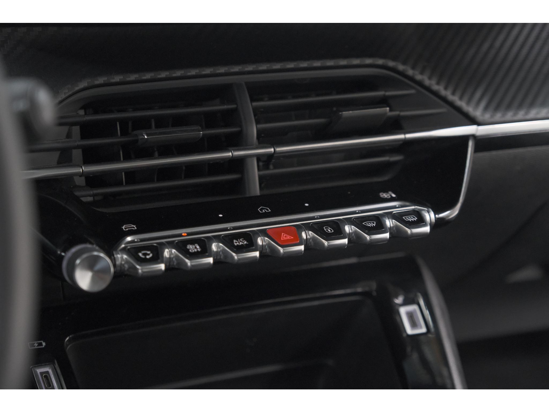 Peugeot 208 PureTech 100 Active | Parkeersensoren | Navigatie | Apple Carplay