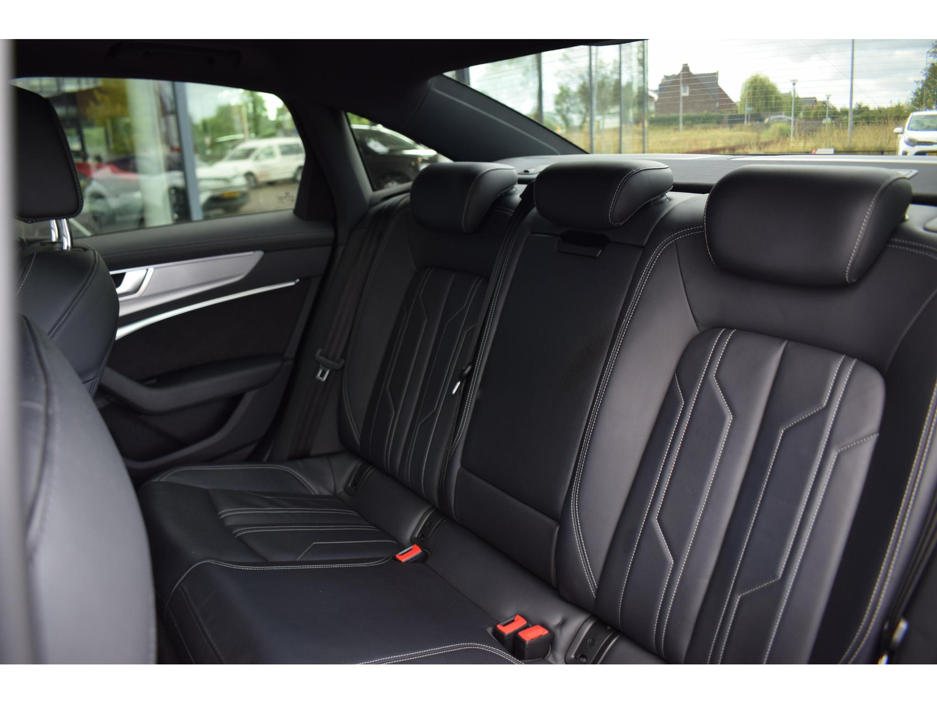 Audi A6 Limousine 50 TFSI e quattro S edition | 2x S-Line | Pano | Leer | Trekhaak Afneembaar