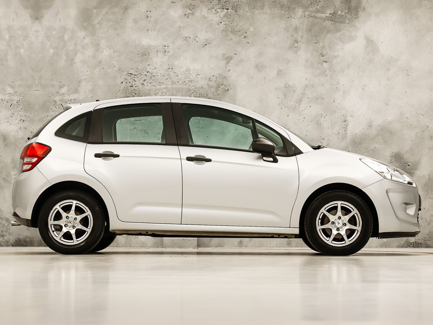 Citroën C3 1.1 Chauve Sport (LM VELGEN, ELEK RAMEN, SPORTSTOELEN, NIEUWE APK, NIEUWSTAAT)