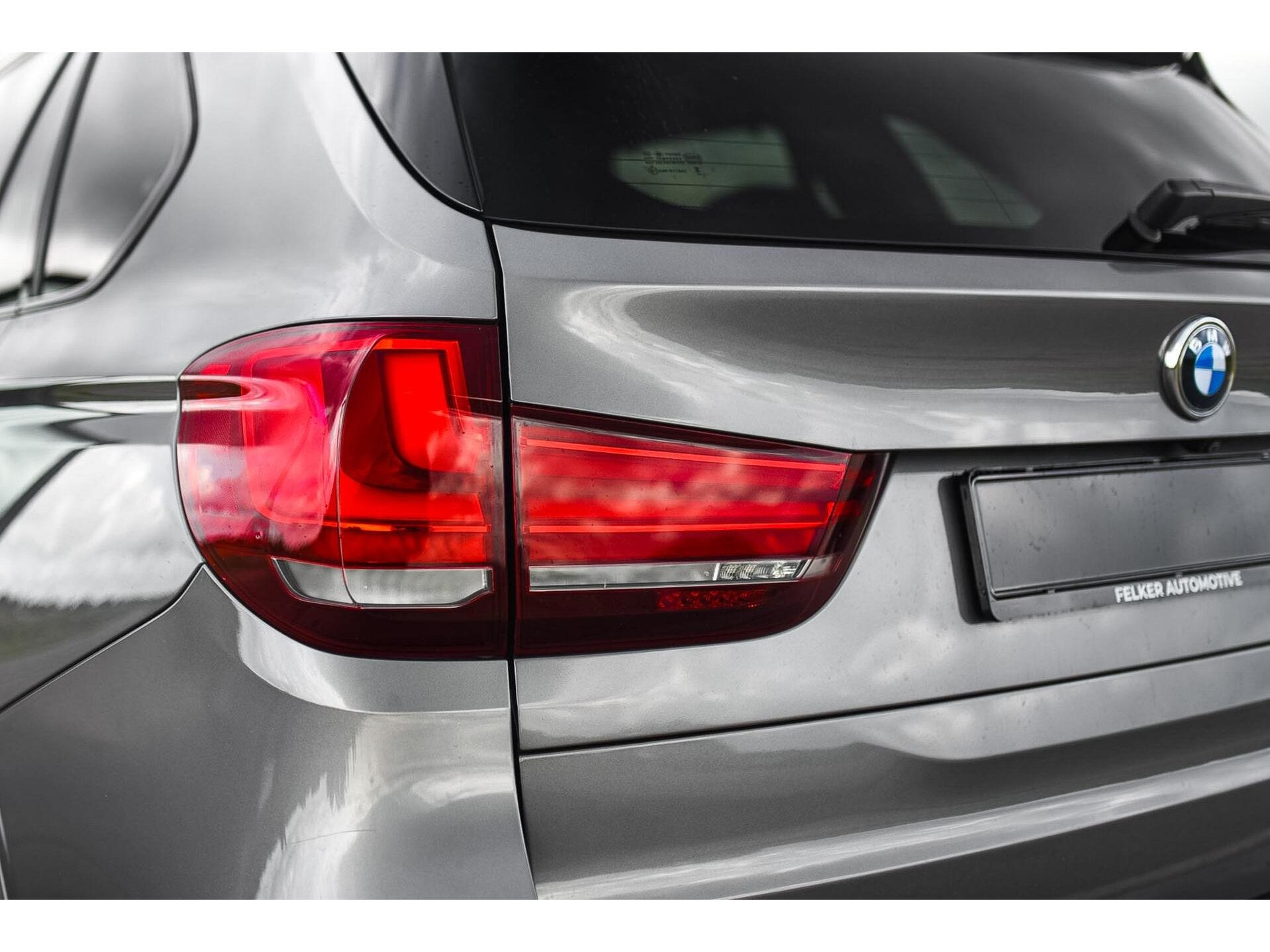 BMW X5 40e M Sport Pano HUD Harman Kardon Trekhaak 360° LED
