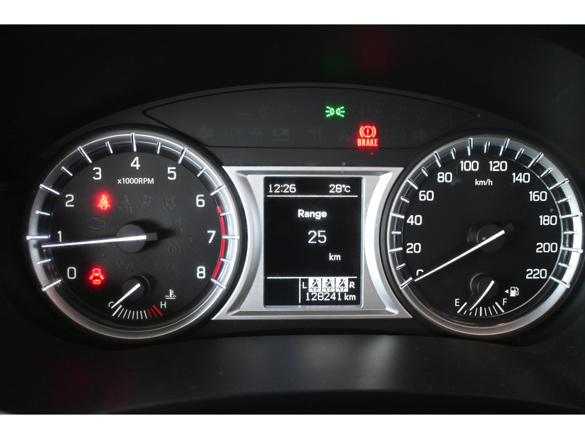 Suzuki Vitara 1.6 High Executive Clima Cruise Control Panoramadak Goed Onderhouden! Inruil Mogelijk!