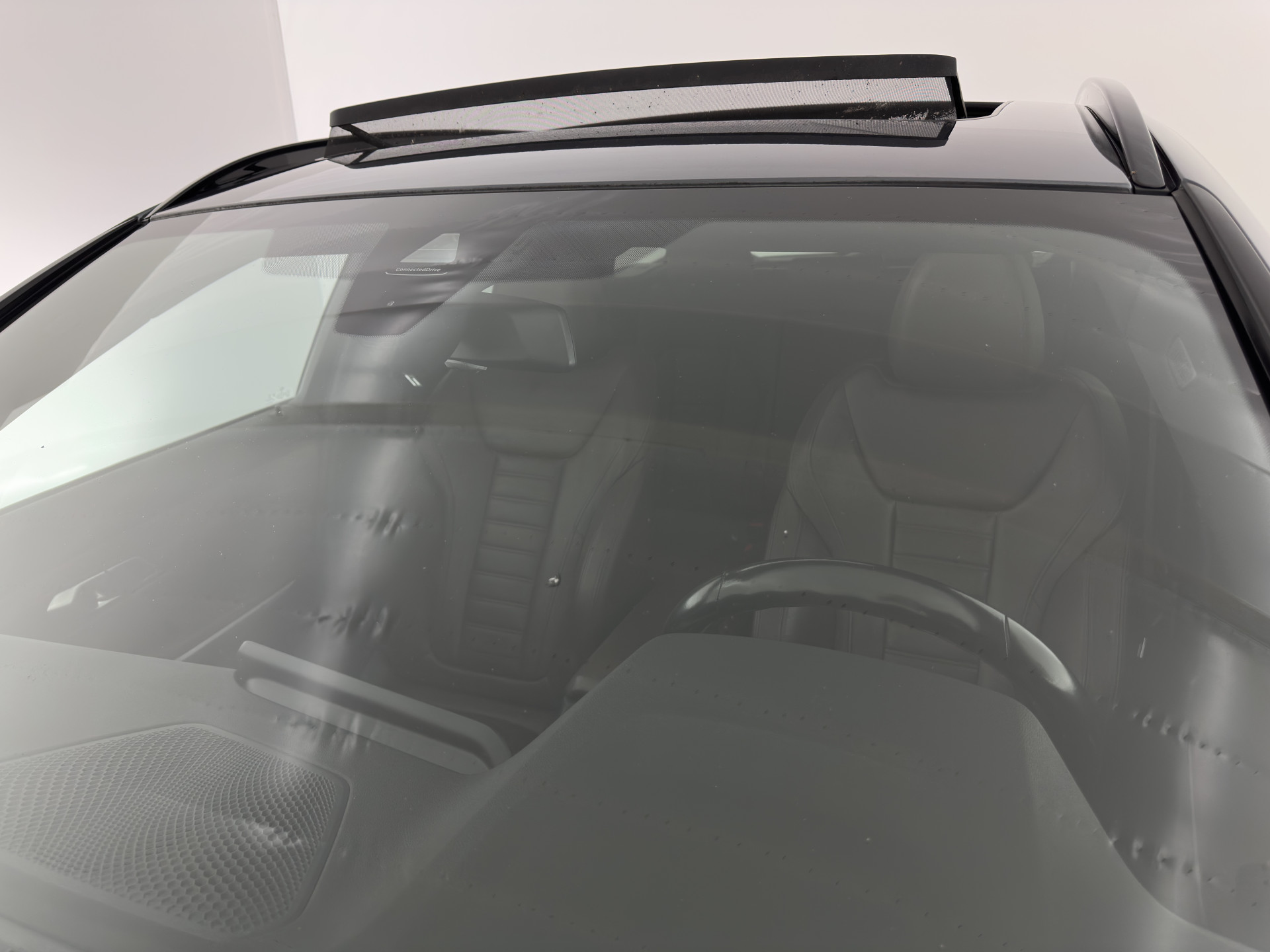 BMW 3-serie Touring 320e M-Sportpack Business Edition Plus (Plug-In) (INCL-BTW) *PANO | LASER-LED | LEATHER | HEATED-SPORTSEATS | HARMAN/KARDON | VIRTUAL-COCKPIT | AMBIENT-LIGHT | NAVI-FULLMAP | DAB+ | 18''ALU*