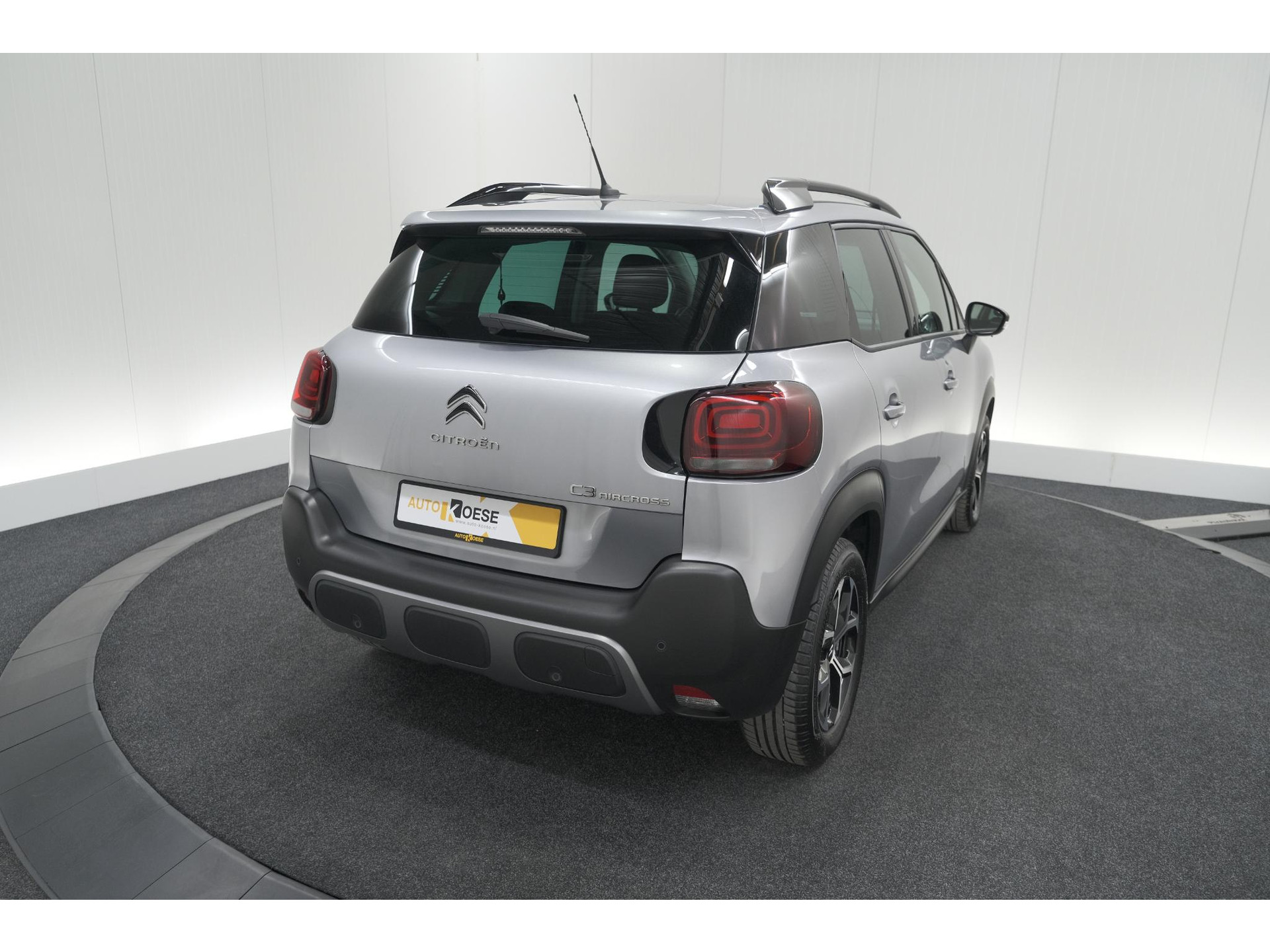 Citroen C3 Aircross PureTech 130 EAT6 Max | Parkeersensoren | Stoelverwarming | Apple Carplay | 16 Inch Lichtmetalen Velgen