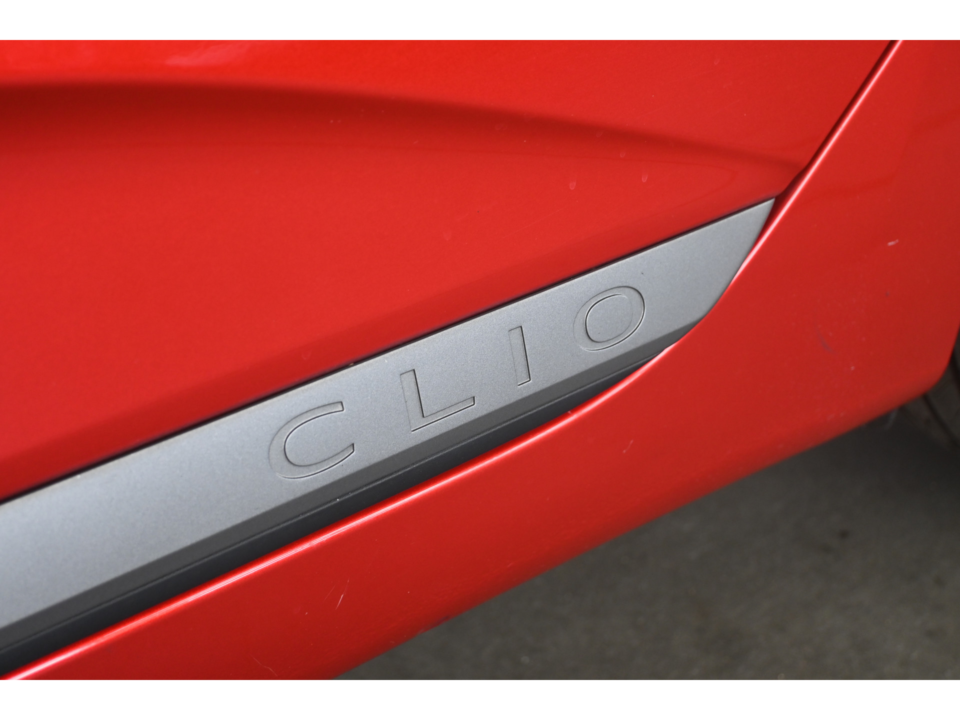 Renault Clio 1.6 E-Tech Hybrid 140 R.S. Line Navigatie Cruise Trekhaak Clima 1e Eigenaar 100% Onderhouden! Inruil Mogelijk!