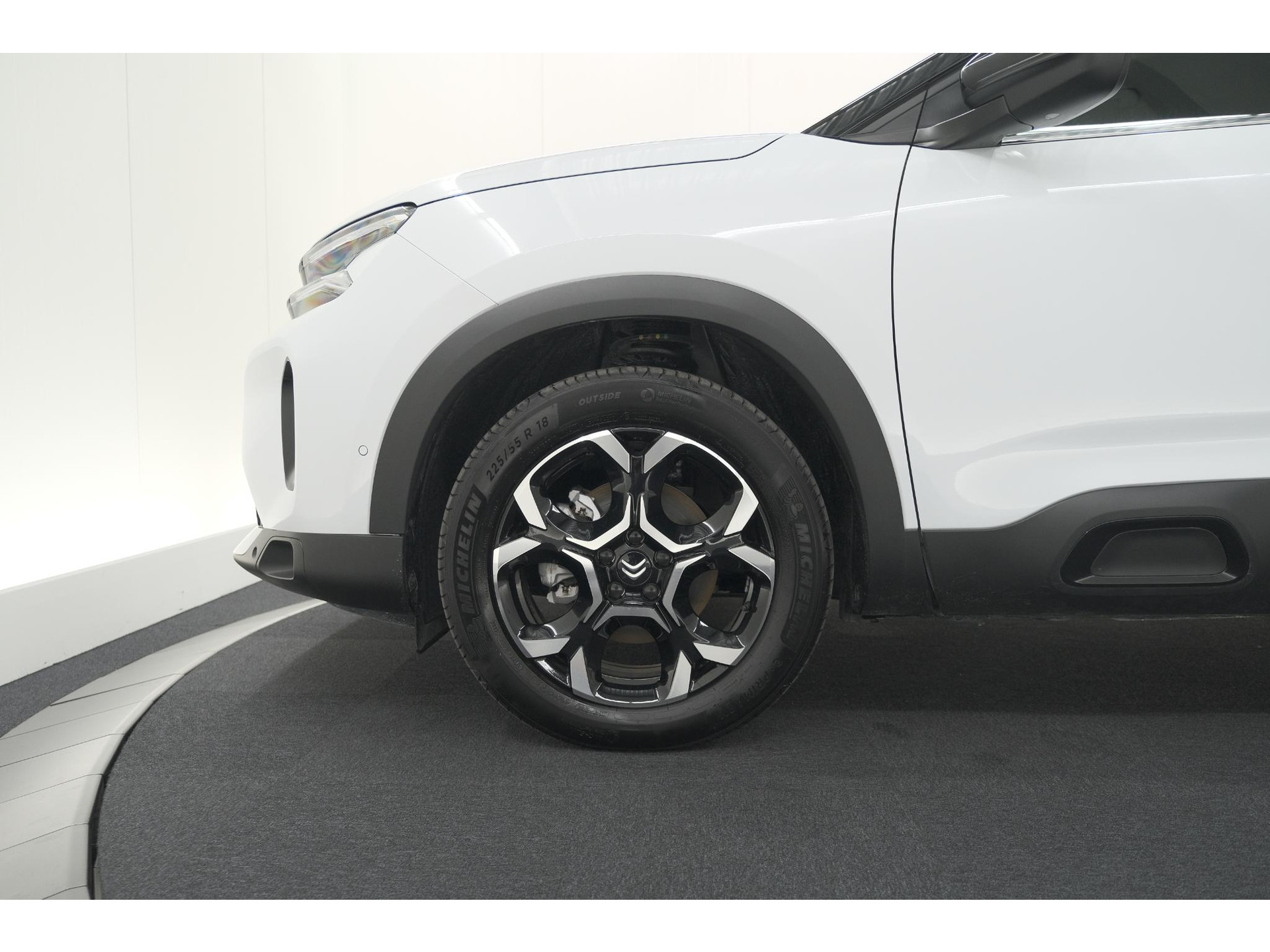Citroen C5 Aircross 1.2 Hybrid 145pk Max | Camera | Adaptieve Cruise Control | Dodehoekdetectie