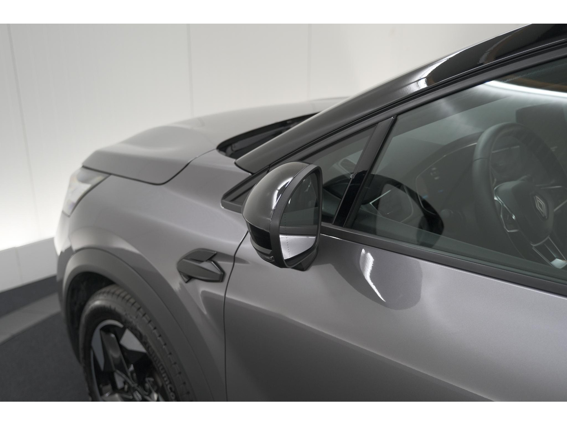 Renault Captur 1.6 E-Tech full hybrid 145 techno | Camera | Navigatie | Apple Carplay | Parkeersensoren