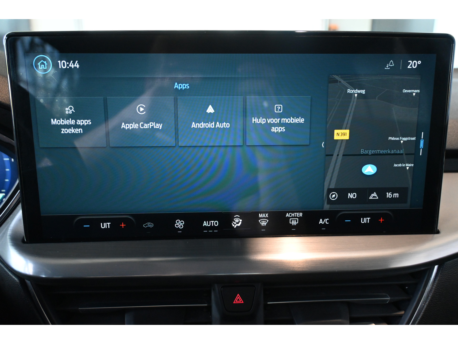 Ford Focus Wagon 1.0 EcoBoost Hybrid Titanium X Nap! Cruise Clima Full LED Trekhaak CarPlay Navigatie Inruil Mogelijk!