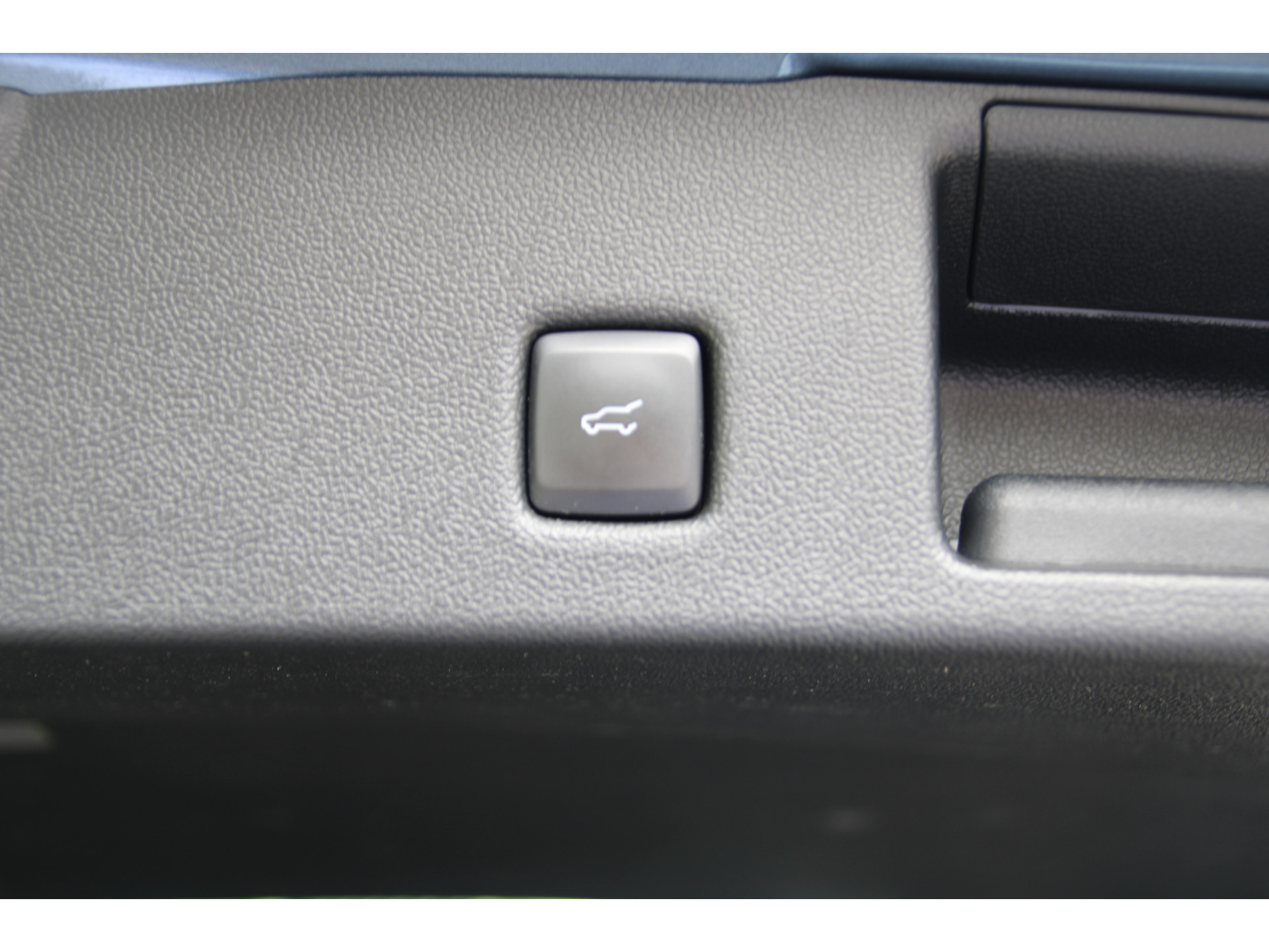 Ford Kuga 1.5 EcoBoost 150 PK ST-Line X TREKHAAK | PANORAMADAK | HEAD-UP
