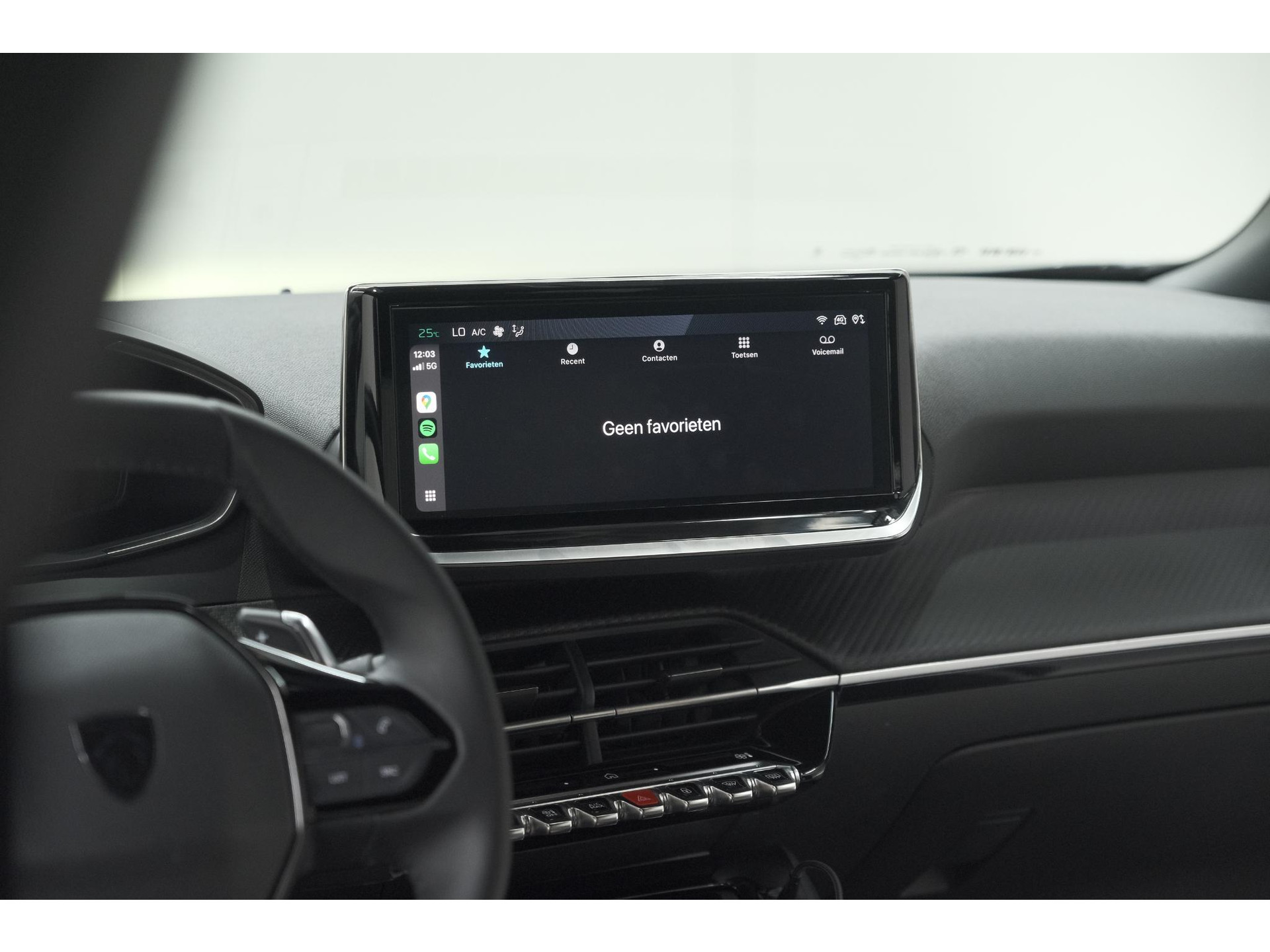 Peugeot 2008 PureTech 130 EAT8 Allure | Camera | Navigatie | Parkeersensoren | Apple Carplay