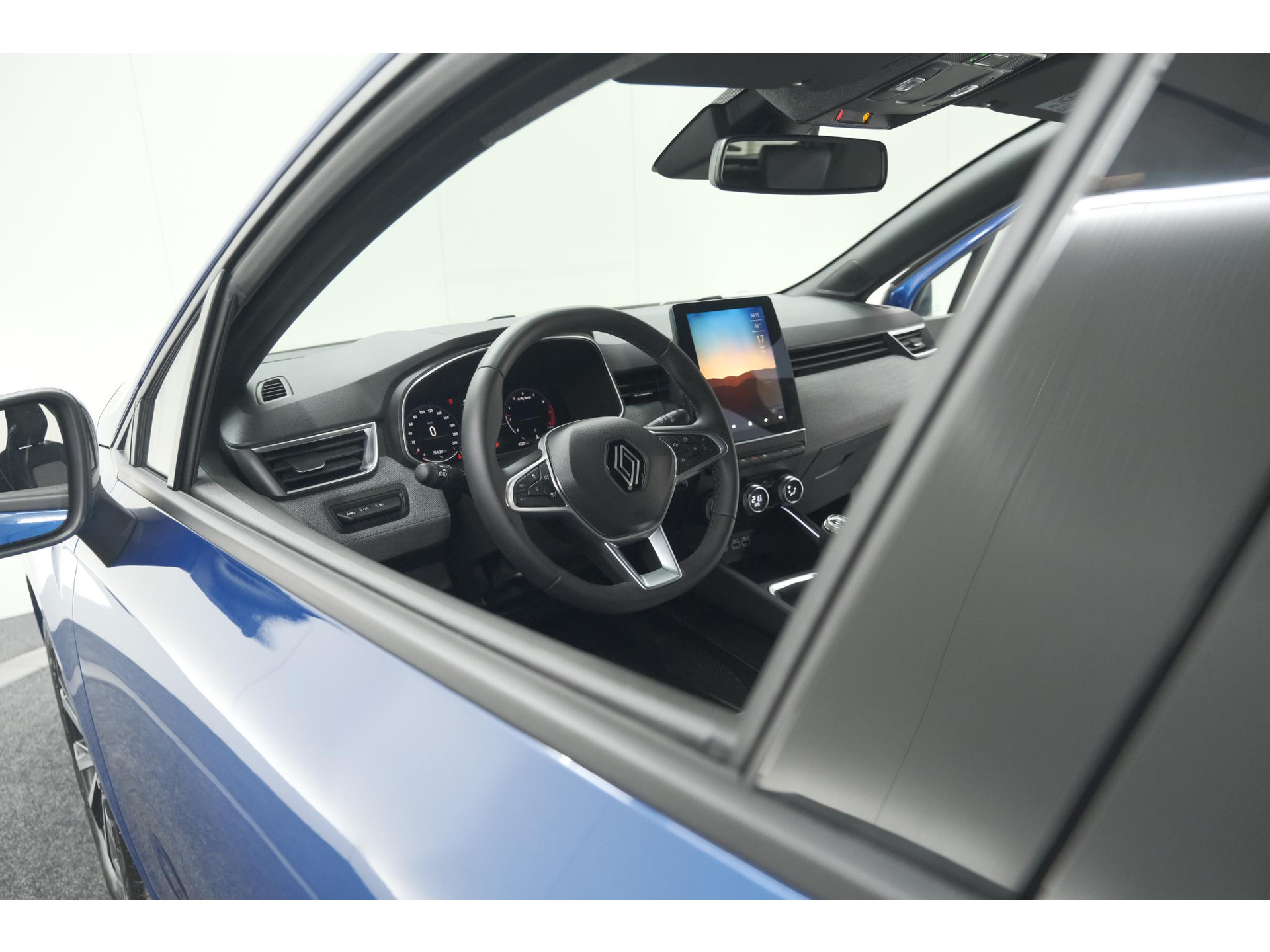 Renault Clio TCe 90 GPF Techno | 360 Camera | Dodehoekdetectie | Adaptieve Cruise Control