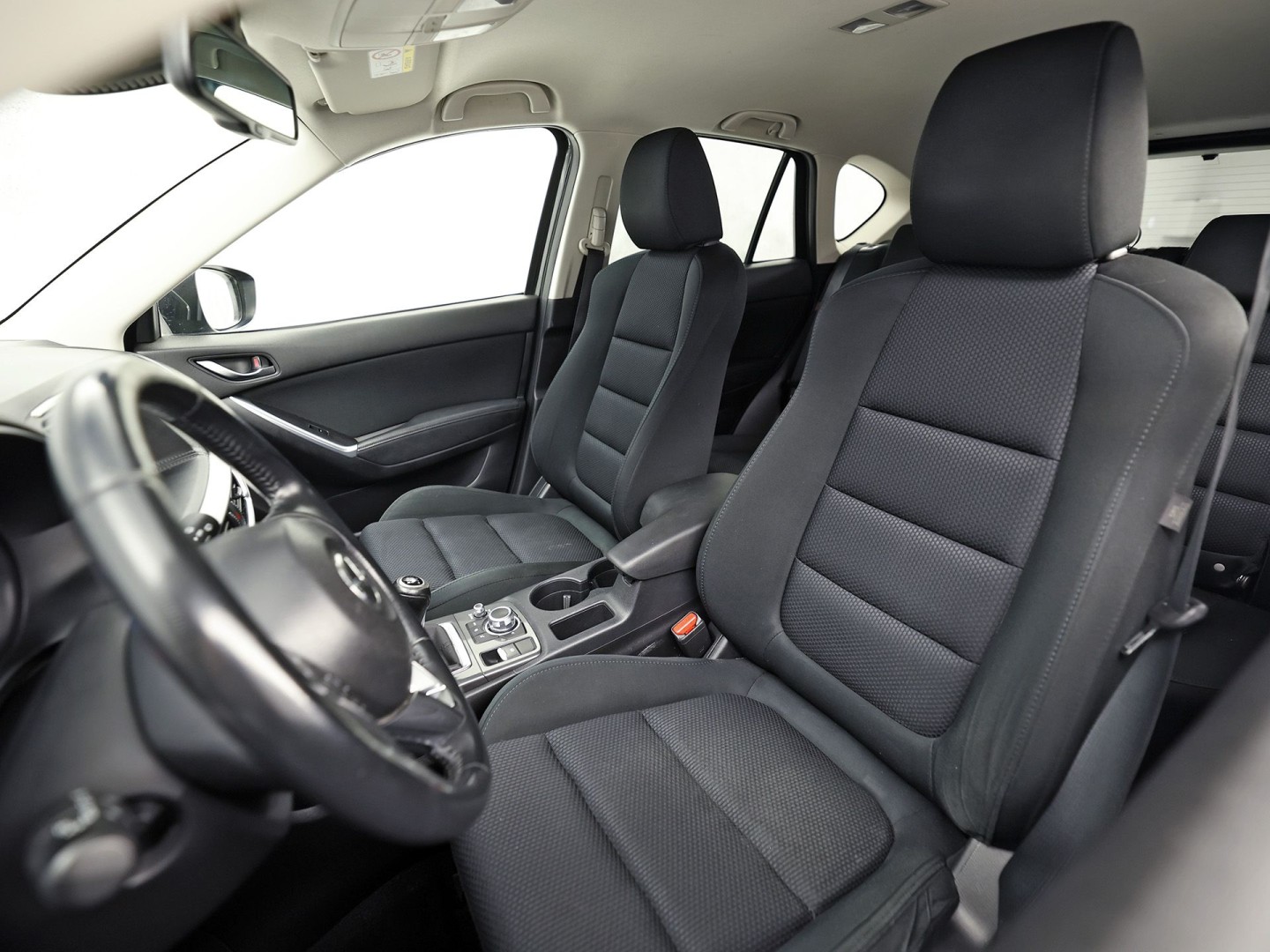 Mazda CX-5 2.0 SkyActiv-G 165 TS 2WD (NAVIGATIE, CLIMATE, STOELVERWARMING, GETINT GLAS, PARKEERSENSOREN, CRUISE, NIEUWE APK, NIEUWSTAAT)