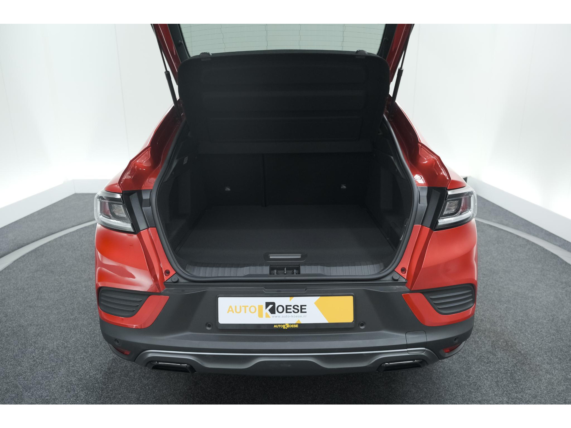 Renault Arkana 1.6 E-Tech hybrid 145 Esprit Alpine | Rondom Camera | Adaptieve Cruise Control | Pack Winter | Dodehoekdetectie