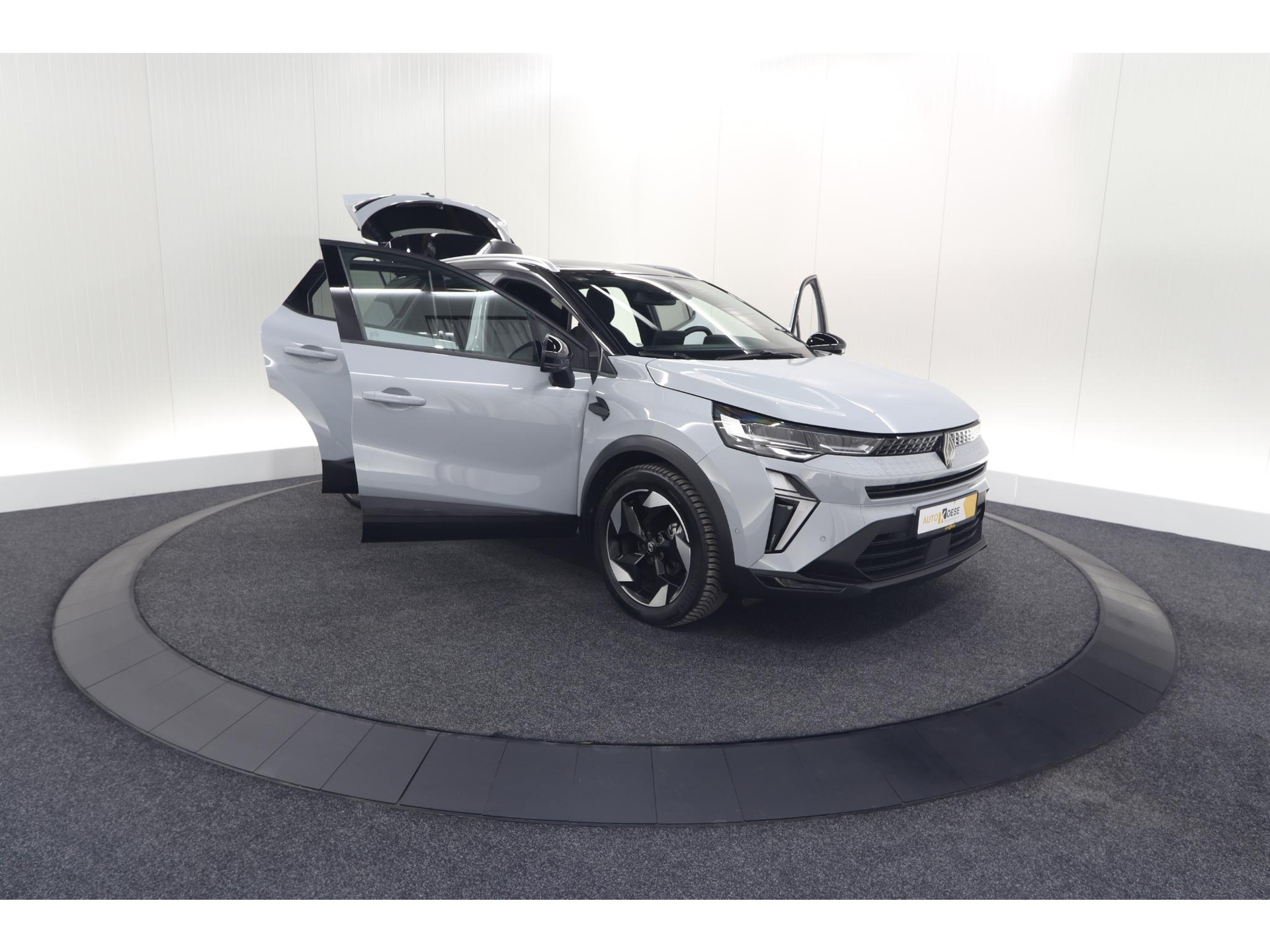 Renault Captur TCe 90 Techno | Nieuw Model | Camera | Harman Kardon | Apple Carplay | Parkeersensoren | 18 Inch Lichtmetalen Velgen