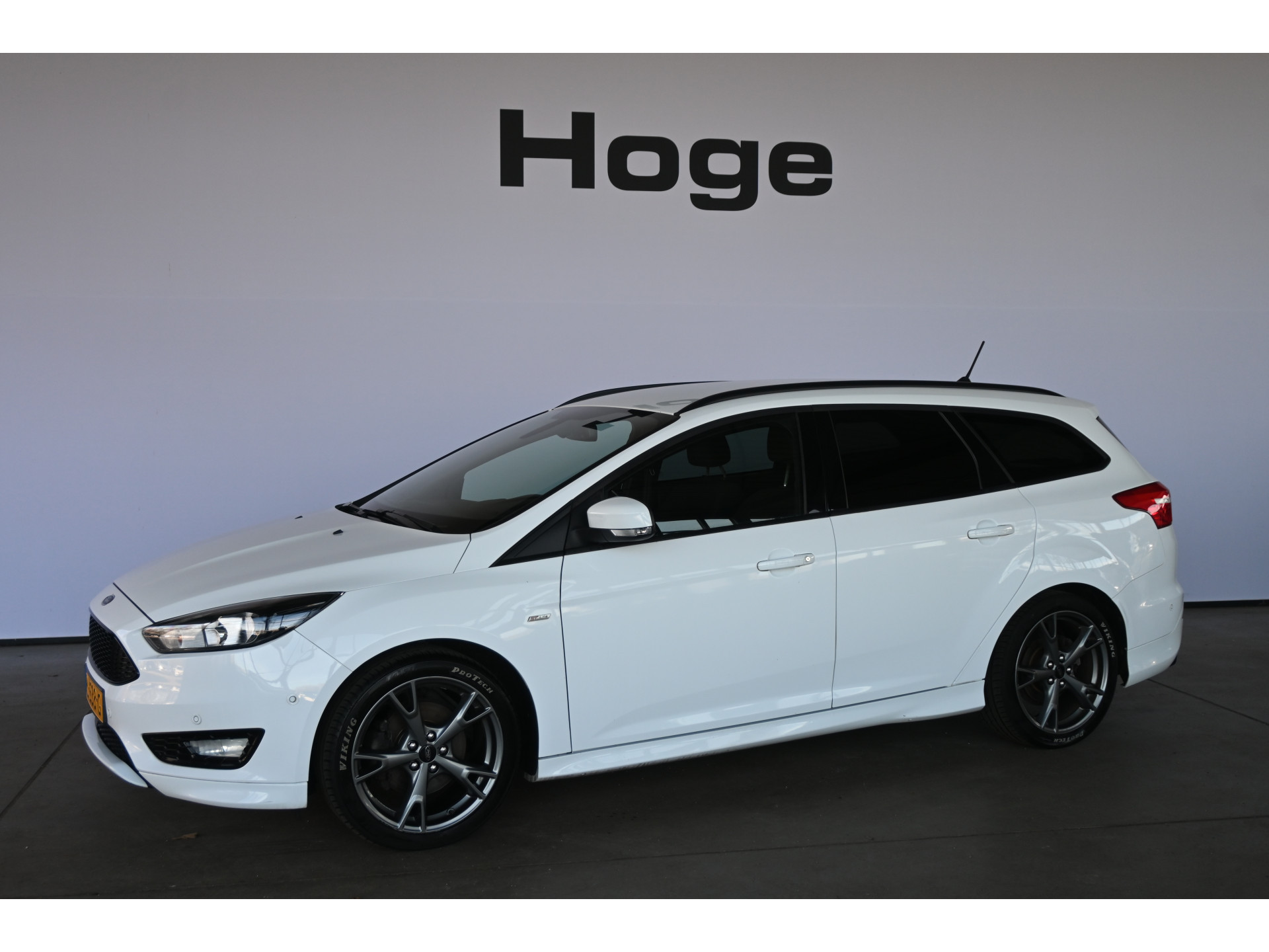Ford Focus Wagon 1.5 ST-Line Clima Navigatie Cruise Control Trekhaak Rijklaarprijs Inruil Mogelijk!