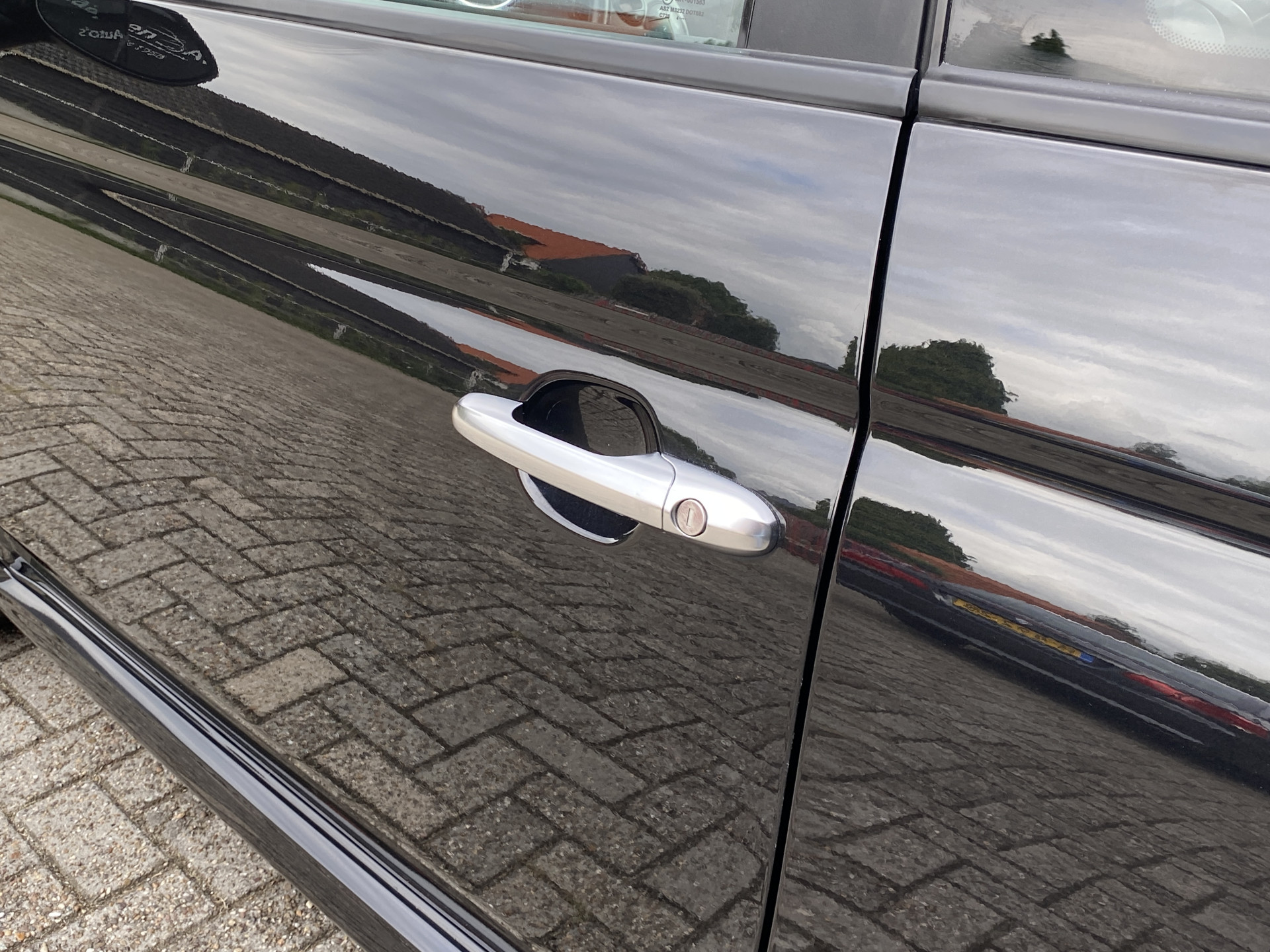 Fiat 500 C 0.9 TwinAir Turbo 500S Sport | leder interieur | climate control | parkeersensoren | all season banden | NL auto