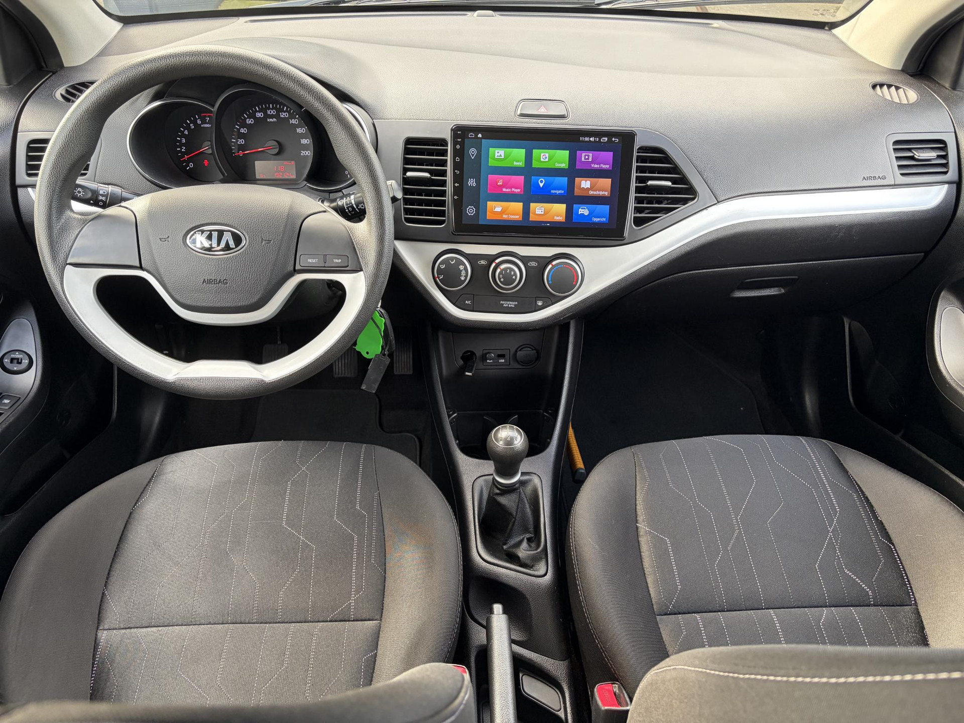 Kia Picanto 1.0 CVVT ComfortLine ✓Carplay✓Airco✓Navi✓5 Deurs✓4 Elekt Ramen✓Bj 10-2015✓Zeer Zuinig✓N.A.P✓Nieuwe Apk bij Aflevering