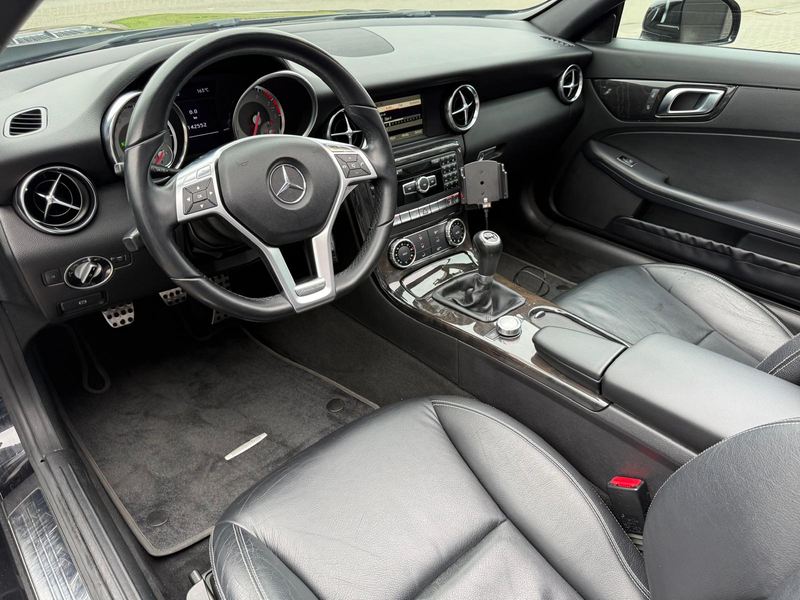 Mercedes-Benz SLK-klasse 200 | 3/6/12MND GARANTIE | CRUISE | NAVI | BLUETOOTH | LEDER | AIRCO |