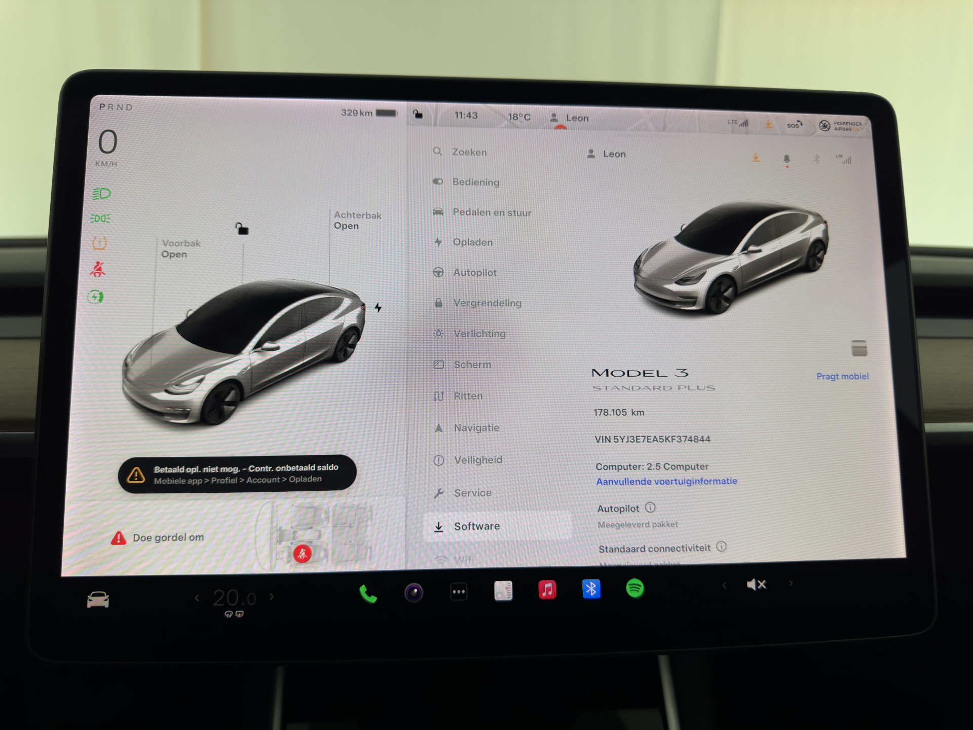 Tesla Model 3 Standard RWD Plus 60 kWh [ 3-Fase ] {SOH-88%} (INCL-BTW) Aut. *PANO | AUTO-PILOT | LEATHER | KEYLESS | FULL-LED | MEMORY-PACK | SURROUND-VIEW | DAB | CARPLAY | DIGI-COCKPIT | LANE-ASSIST | COMFORT-SEATS | 18"ALU*