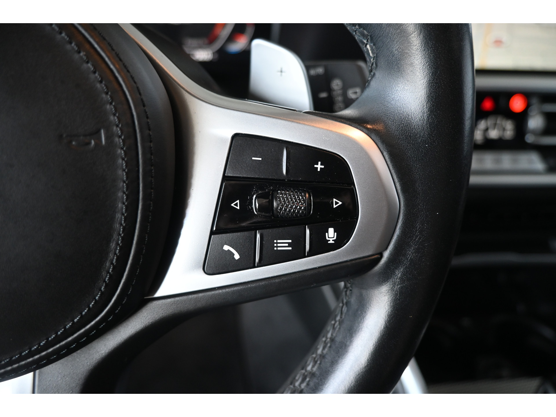 BMW 3-serie Touring 320i Automaat Business Edition Plus M-Pakket Navigatie LED Panoramadak Goed Onderhouden! Inruil Mogelijk!