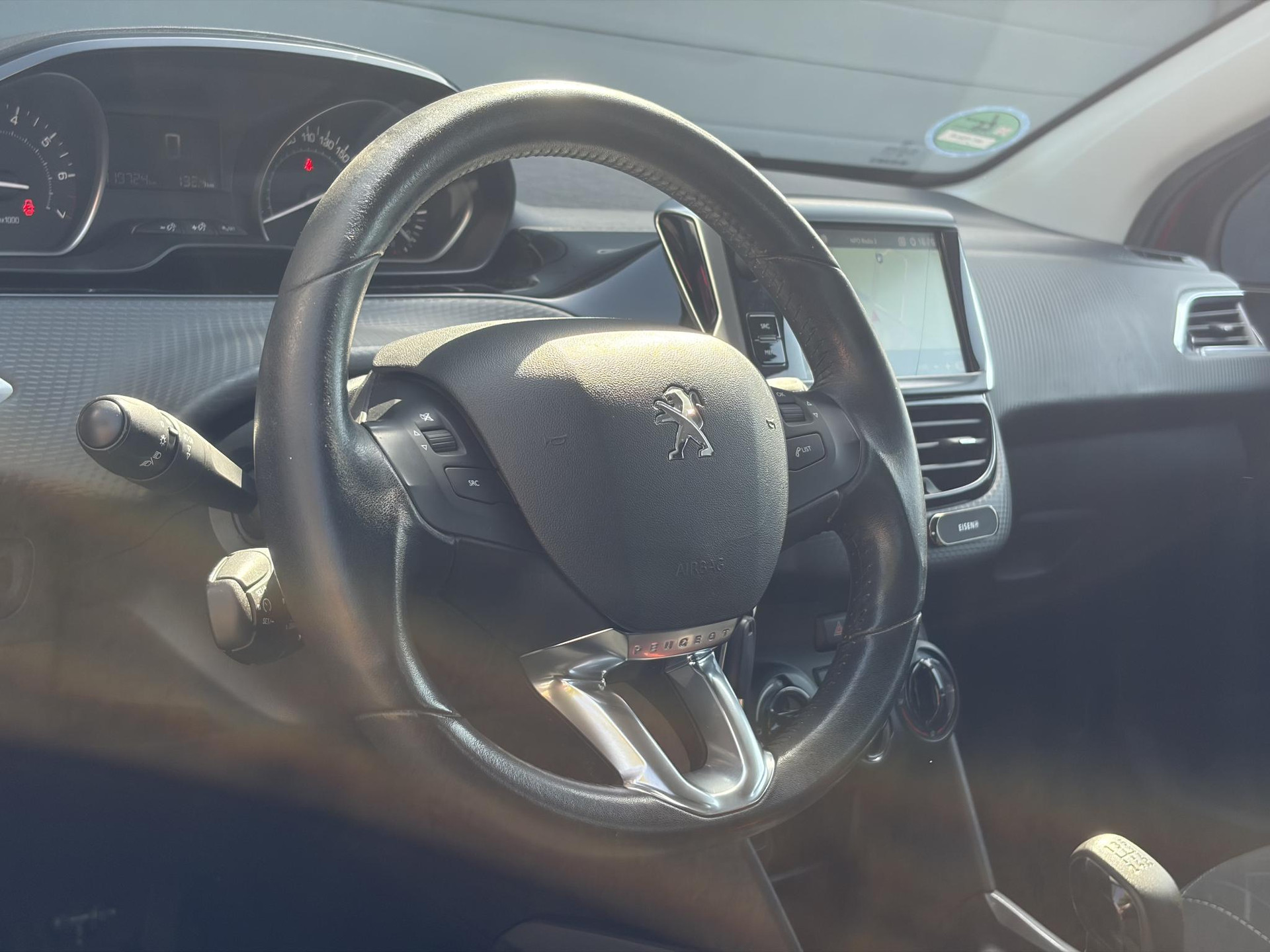 Peugeot 2008 1.2 PureTech Active 110pk,Dealer Onderhouden,Navi,Carplay,Airco,Cruise,Pdc,N.A.P,Apk tot 05-2027