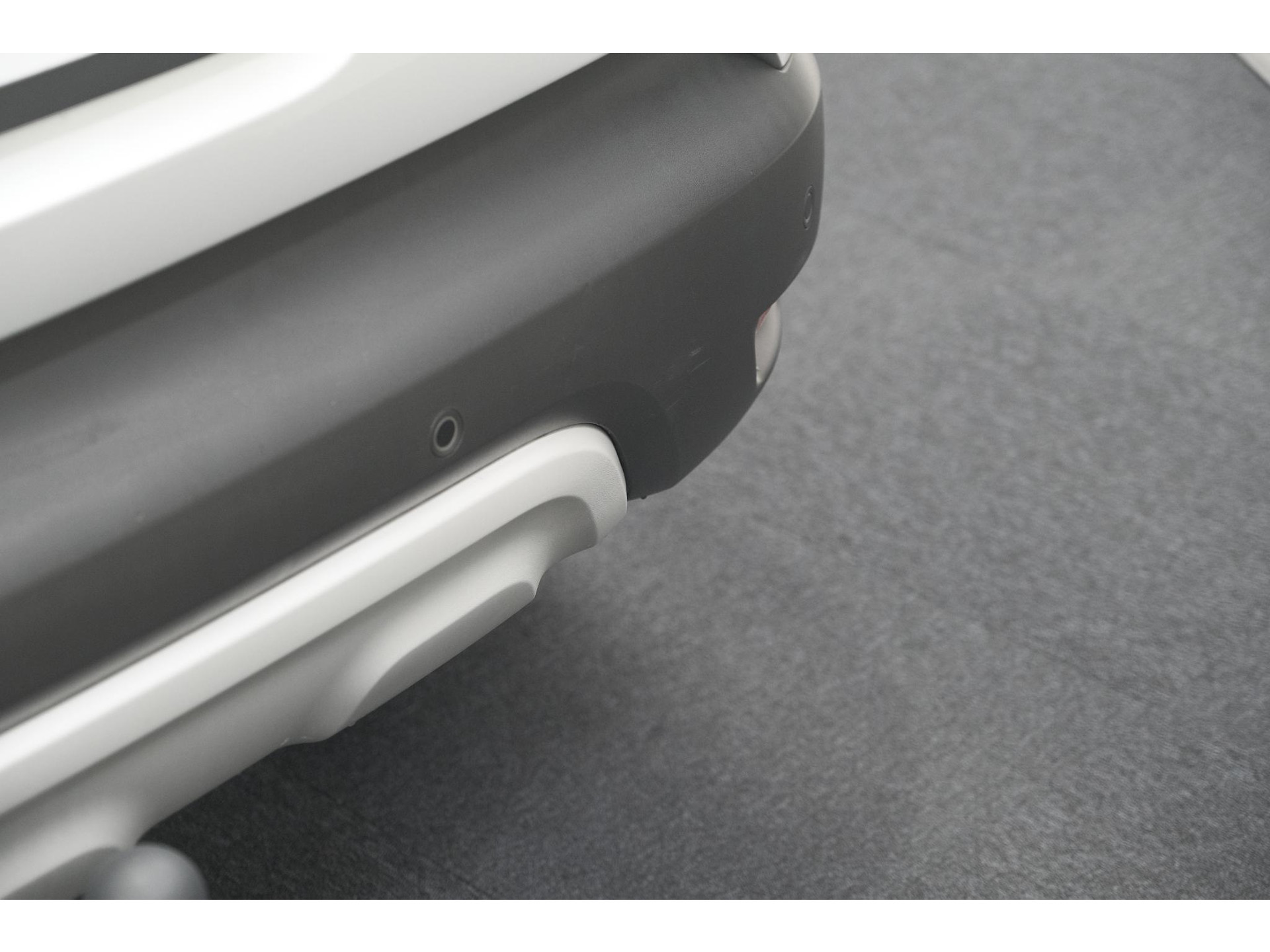 Renault Captur TCe 150 EDC Intens | Trekhaak | Navigatie | Parkeersensoren