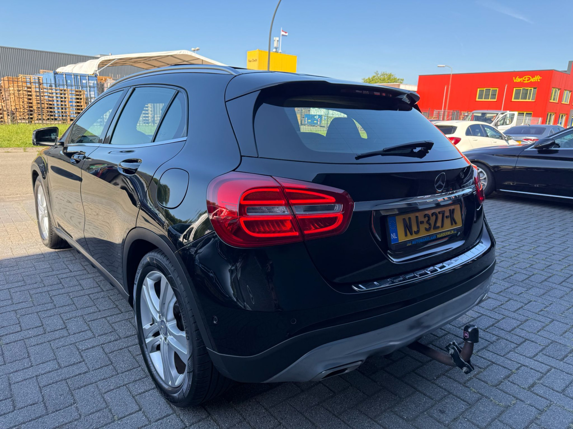 Mercedes-Benz GLA-klasse 200 Prestige | 1E EIGENAAR | 3/6/12MND GARANTIE| AUTOMAAT | PANO | LED | TREKHAAK | CRUISE | LMV |