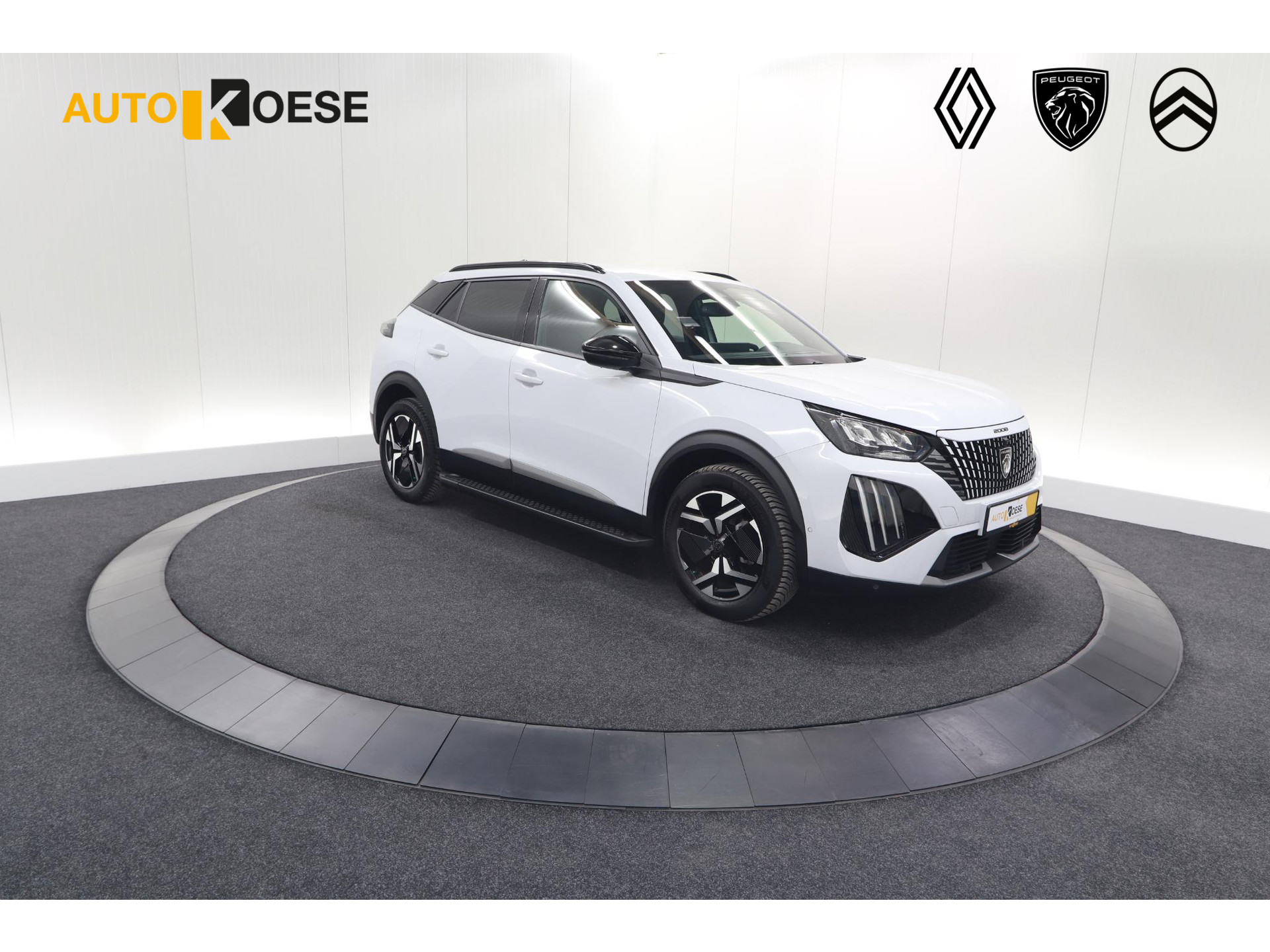 Peugeot 2008 PureTech 130 EAT8 Allure | Allseason banden | 360 Camera | Dodehoekdetectie | Apple Carplay | Stoelverwarming