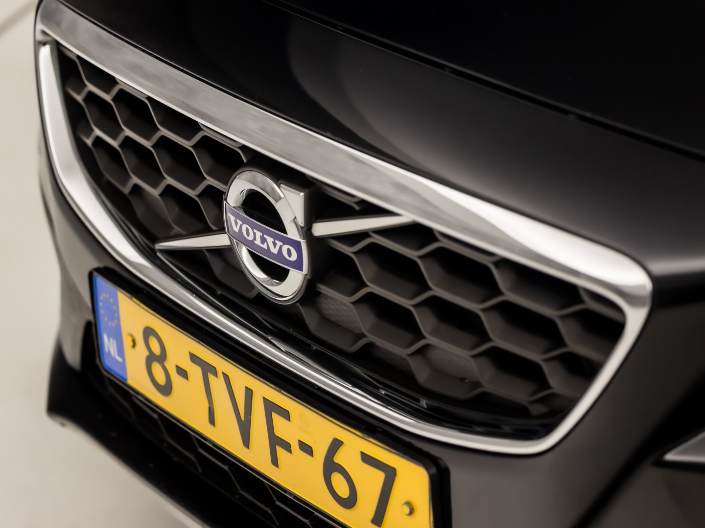 Volvo V40 Cross Country 1.6 T4 Sport 179Pk (NAVIGATIE, CLIMATE, TREKHAAK, SPORTSTOELEN, PARKEERSENSOREN, CRUISE, NIEUWSTAAT)