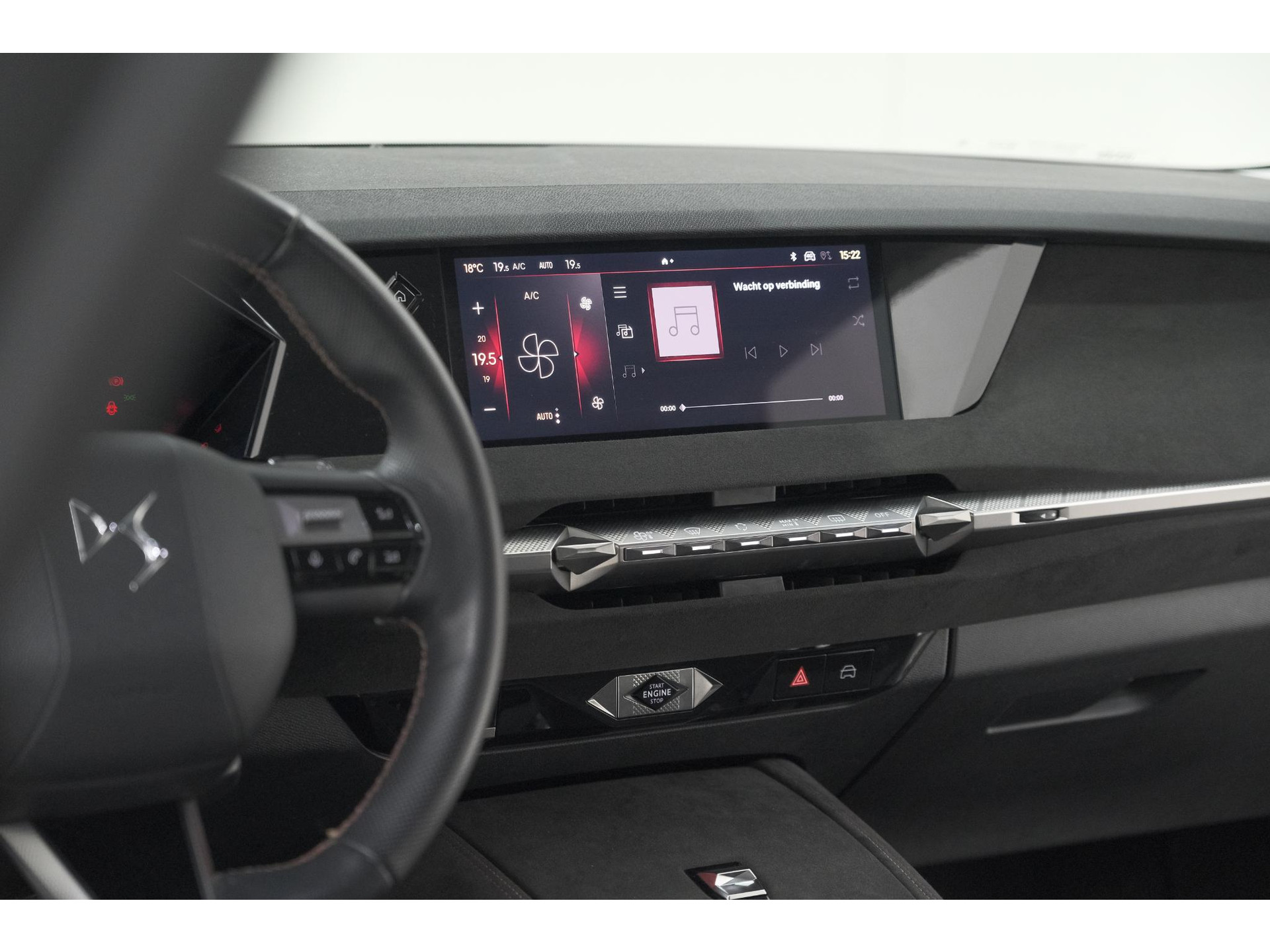 DS 4 PureTech 130 EAT8 Performance Line | Camera | Apple Carplay | Alcantara® bekleding | Parkeersensensoren