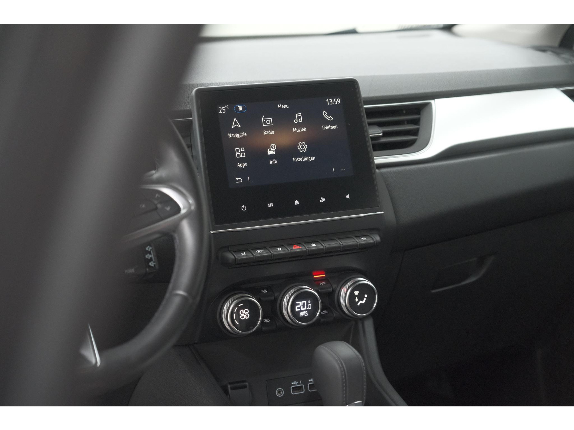 Renault Captur Mild Hybrid 160 techno | Trekhaak | Dodehoekdetectie | Camera | Navigatie