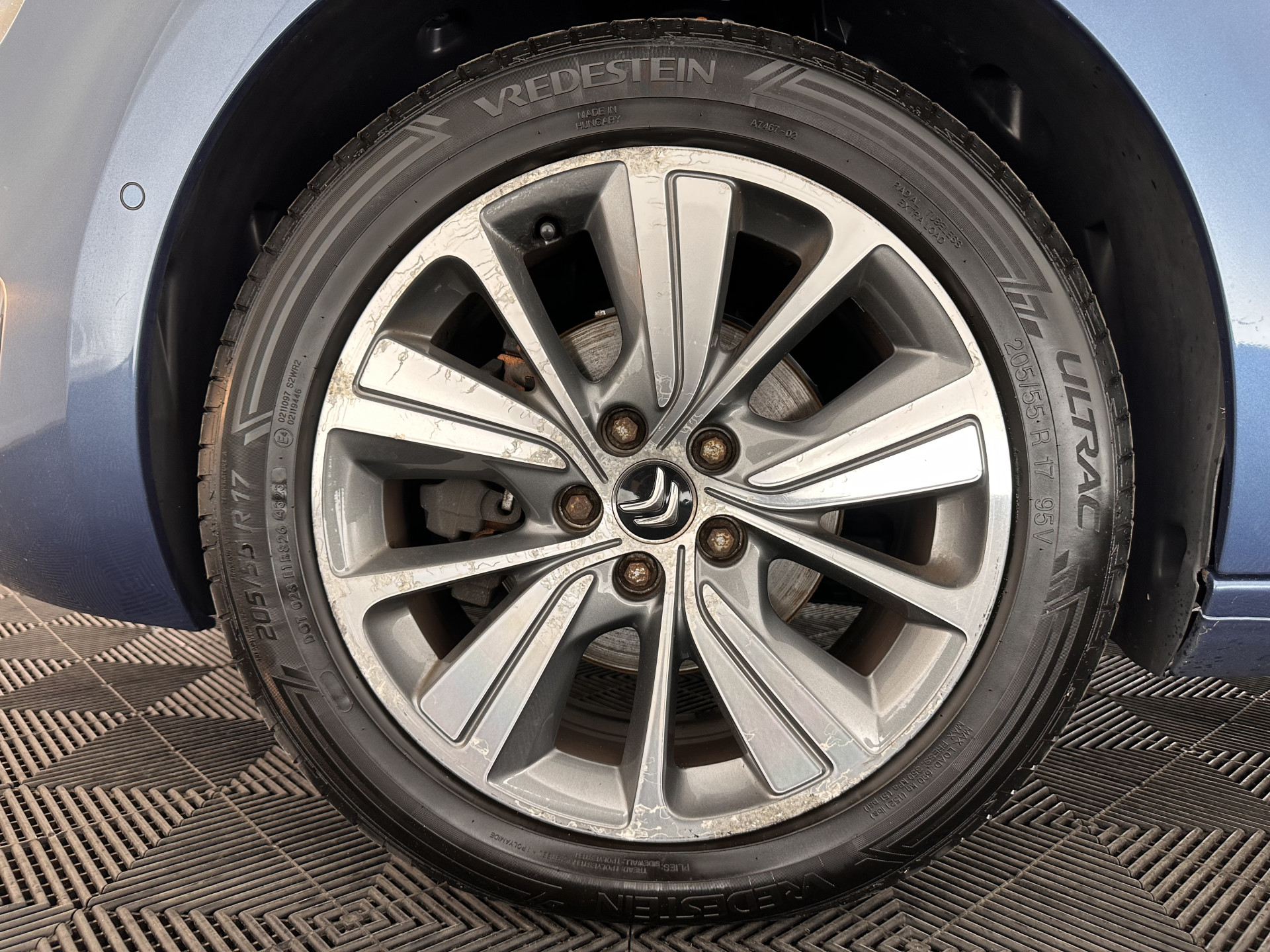 Citroën Grand C4 Picasso 1.6 BlueHDi Shine [ 7-Pers ] *NAVI-FULLMAP | DIGI-COCKPIT | CAMERA | COMFORT-SEATS | KEYLESS | ECC | TOWBAR | PDC | CRUISE | PRIVACY-GLASS | 17''ALU*