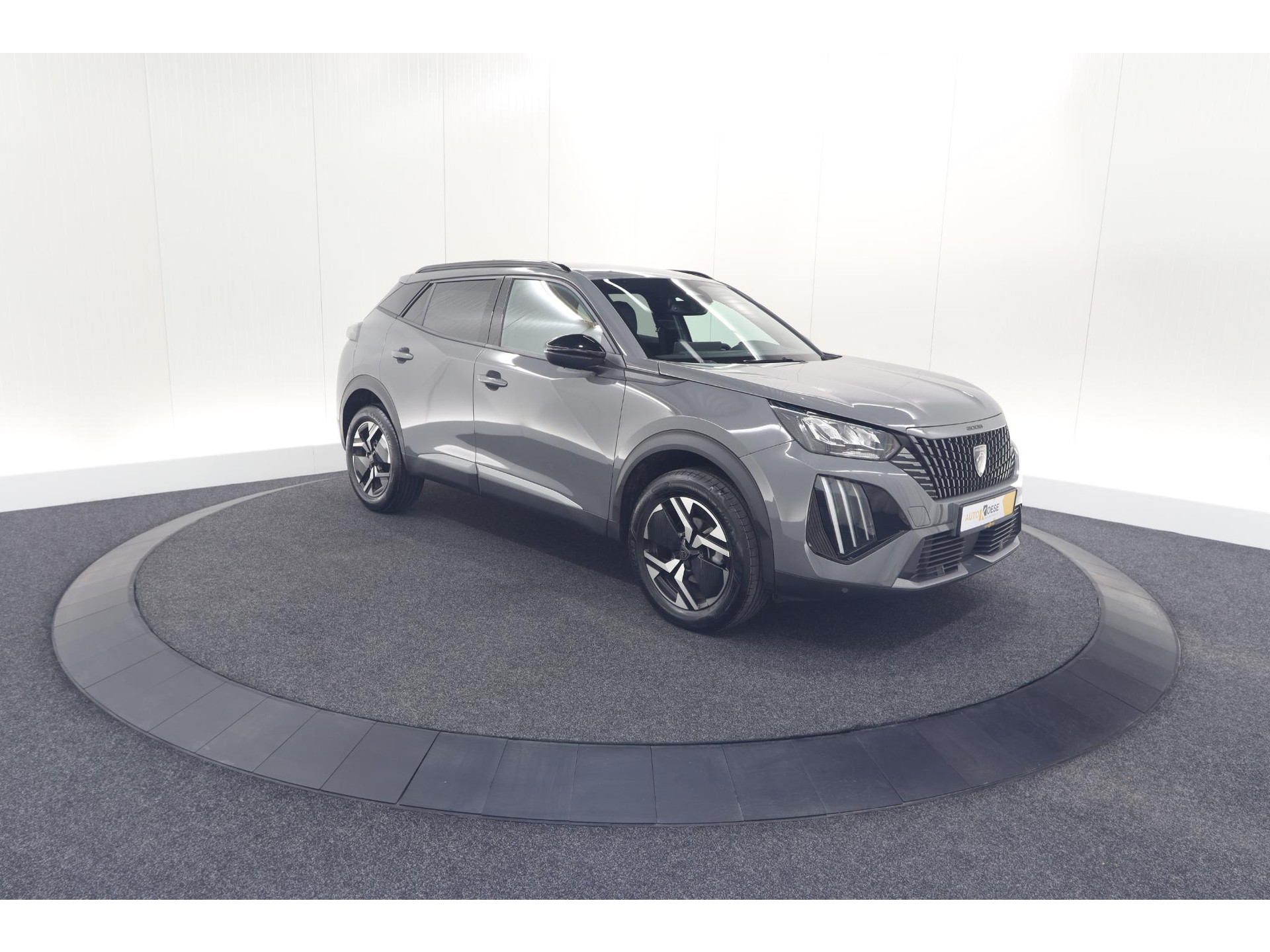 Peugeot 2008 PureTech 130 EAT8 Allure | 100% Benzine | Parkeersensoren Voor + Achter | Apple CarPlay | Climate Control