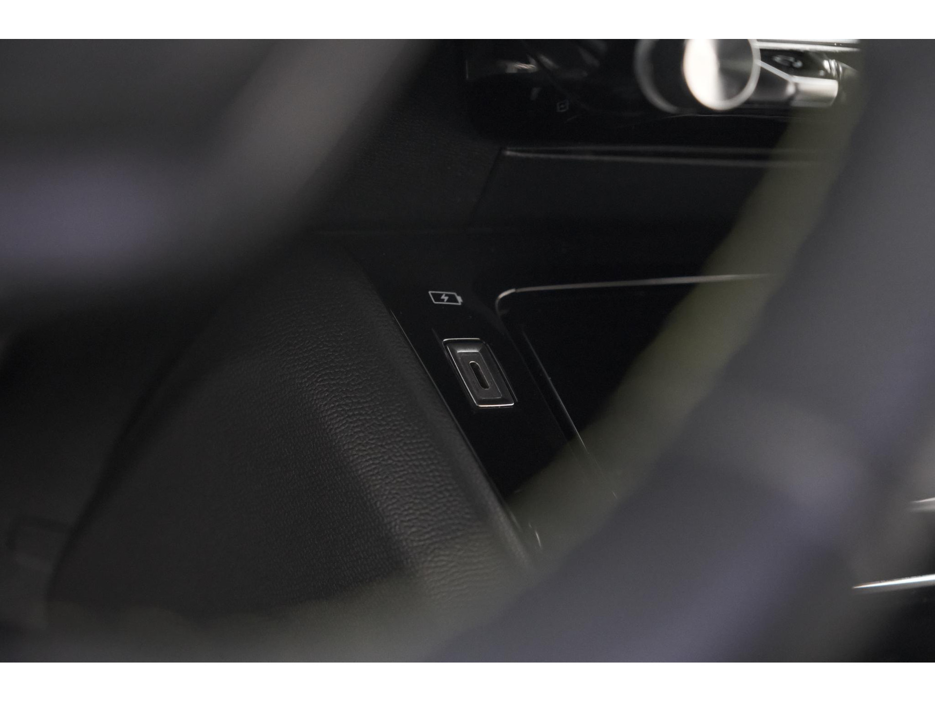 Peugeot 208 PureTech 100 GT | Camera | Navigatie | Apple Carplay | Parkeersensoren