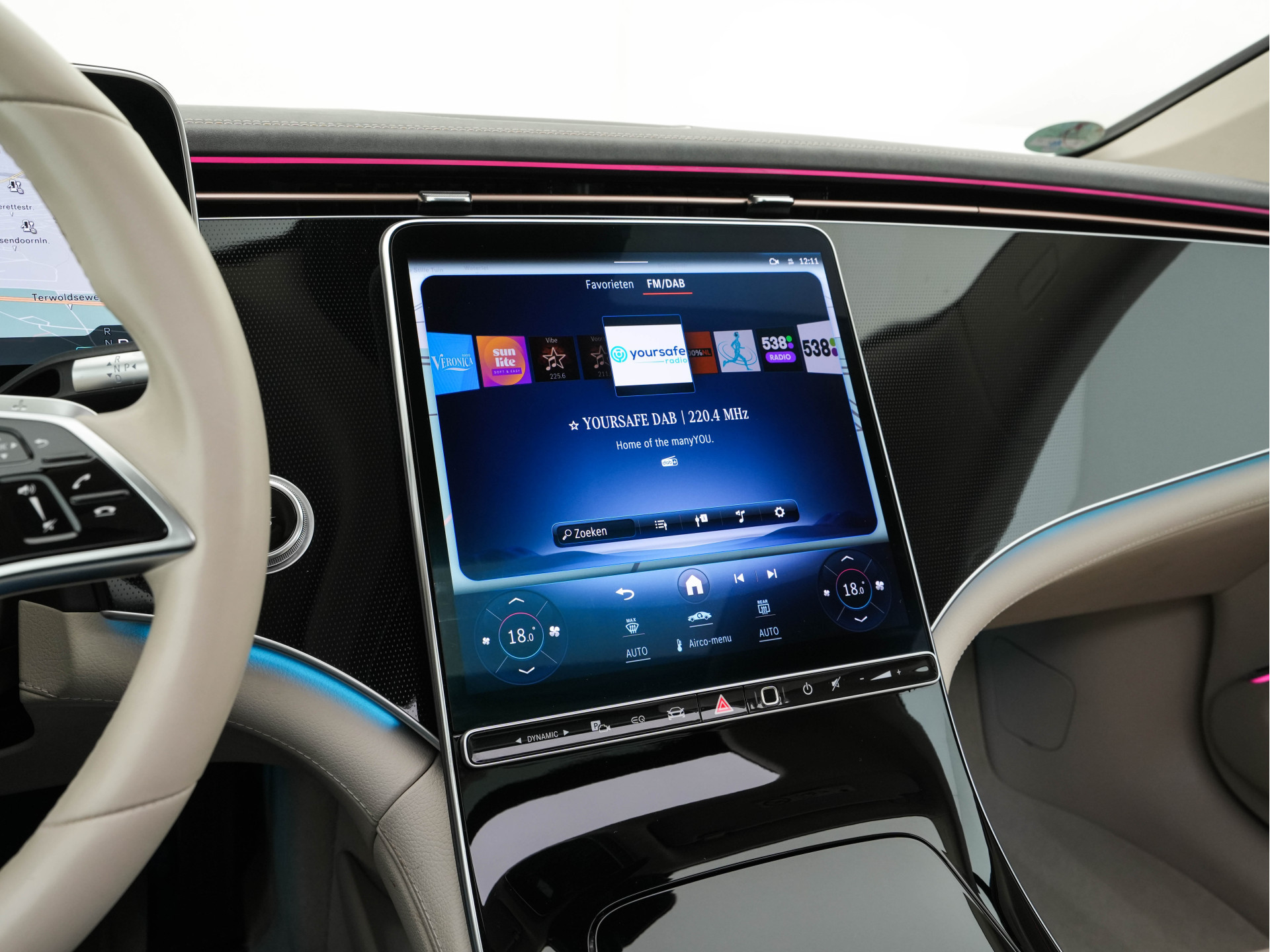 Mercedes-Benz EQS 350 Business Line 90 kWh {SOH-100%} [3-Fase] (INCL-BTW) Aut. *PANO | LEATHER | FULL-LED | MEMORY-PACK | HEATED-COMFORTSEATS | DIGI-COCKPIT | CAMERA | AMBIENT-LIGHT | NAVI-FULLMAP | BLIND-SPOT | KEYLESS | CARPLAY | PRIVACY-GLASS |