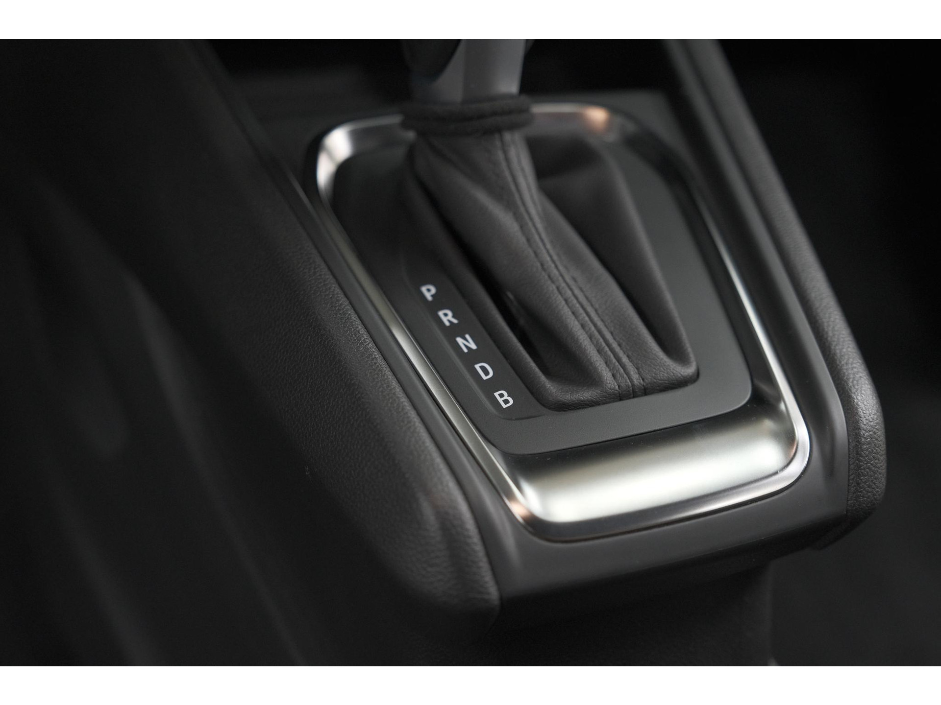 Renault Captur 1.6 E-Tech full hybrid 145 techno | Camera | Navigatie | Apple Carplay | Parkeersensoren
