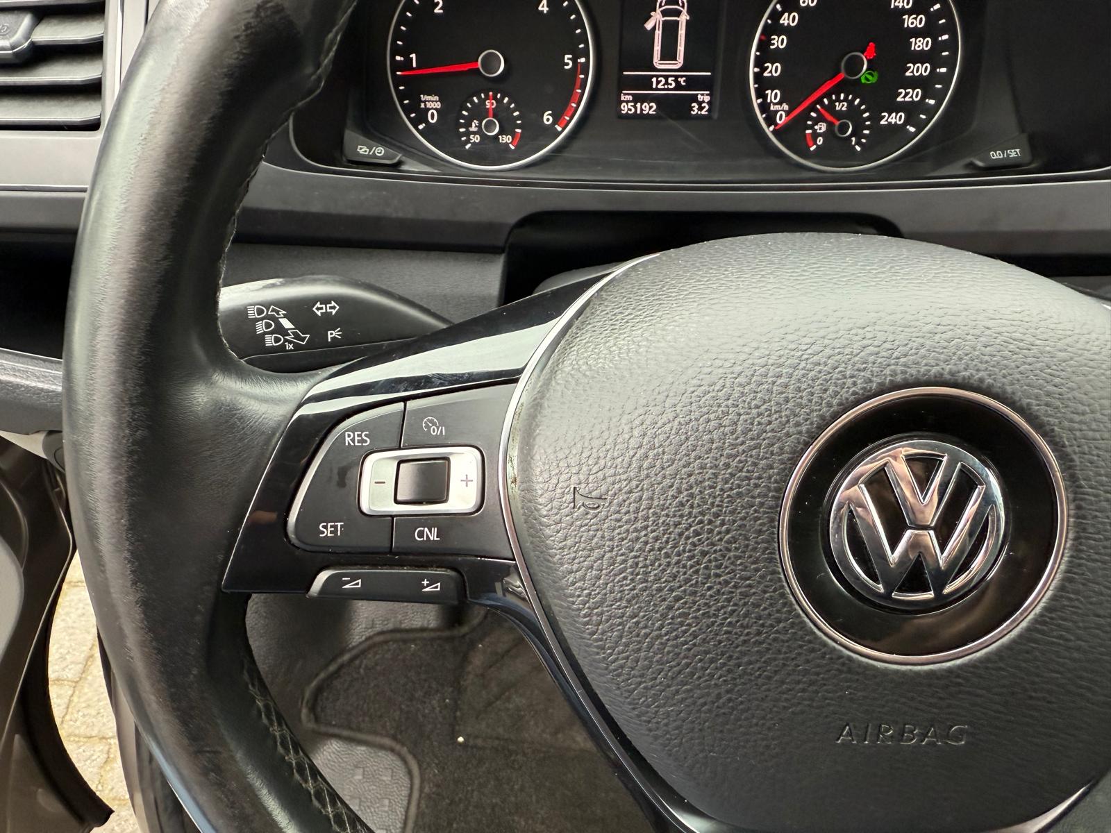 Volkswagen Transporter 2.0 TDI L2H1 DC Highline | 2E EIGENAAR | NW DISTR RIEM | NAVI | CAMERA | CRUISE |AIRCO |