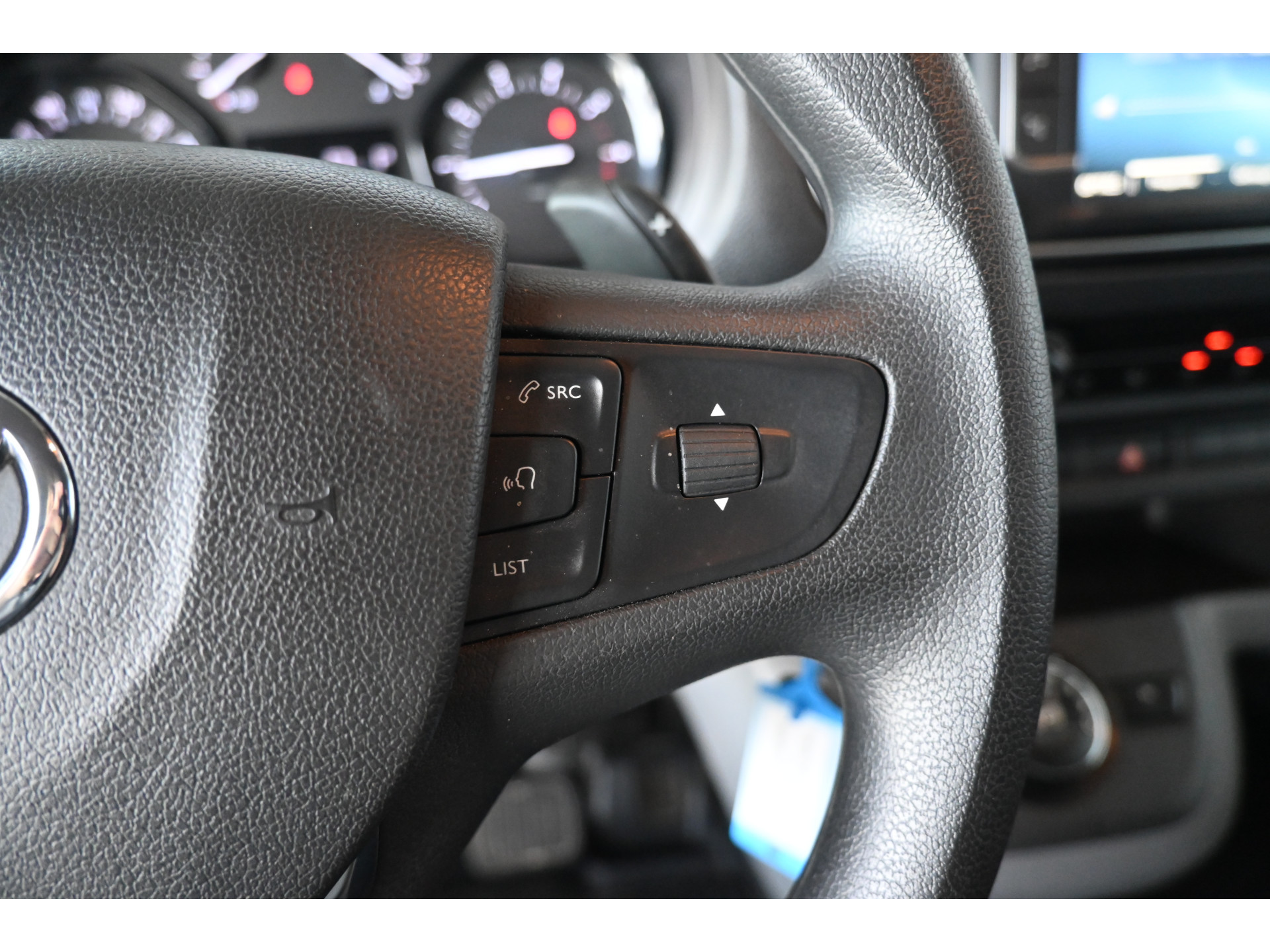 Toyota PROACE Worker 2.0 D-4D Navigator Long Automaat Clima Navigatie Stoelverwarming Rijklaarprijs! Inruil Mogelijk!